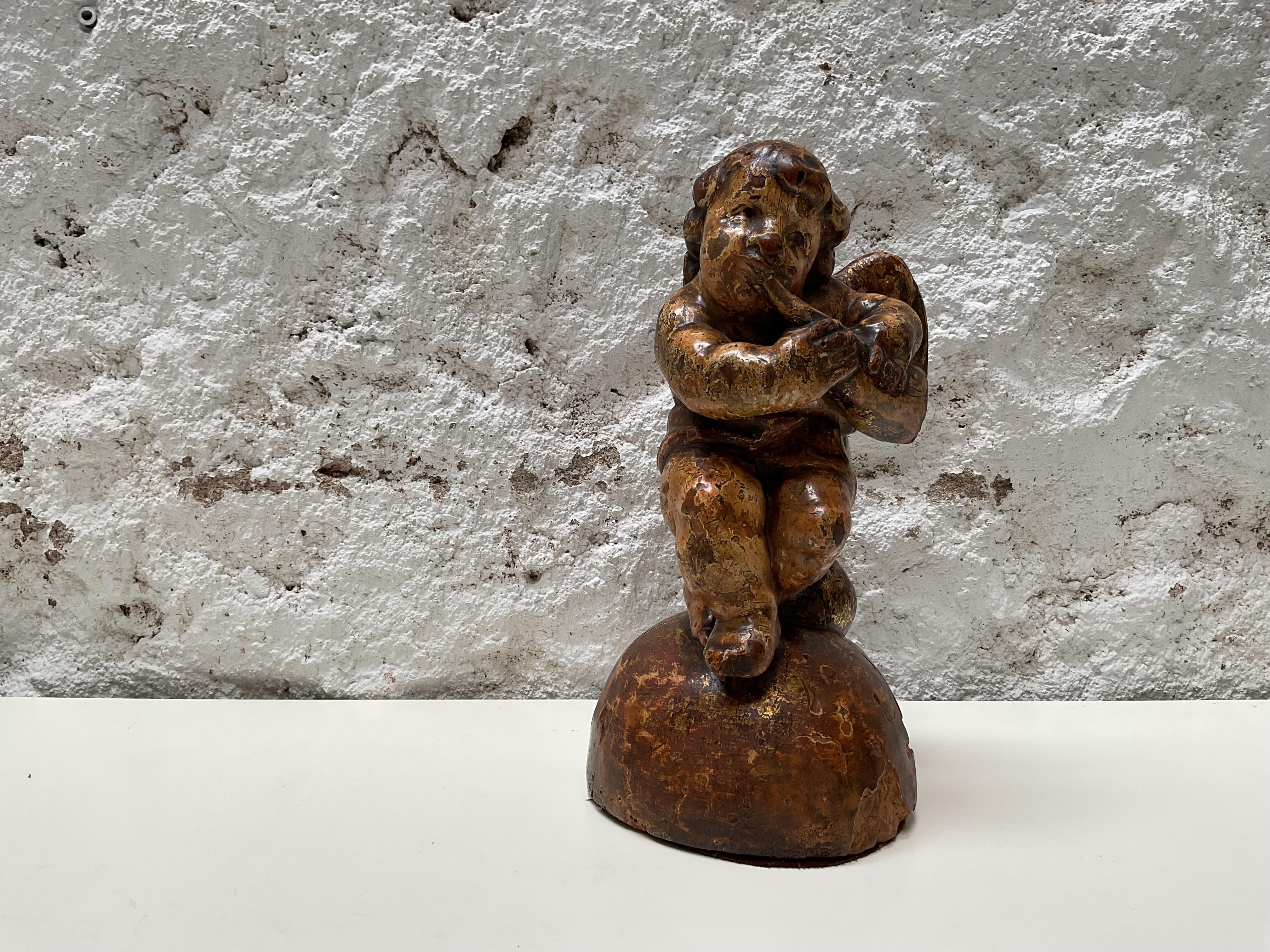 Spanish Gilded and Polychrome Wooden Cherub Sculpture, circa 1930 For Sale 1