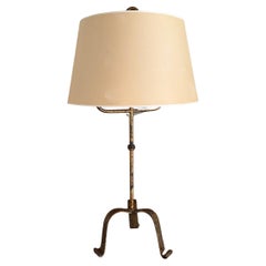 Spanische Tischlampe aus vergoldetem Eisen