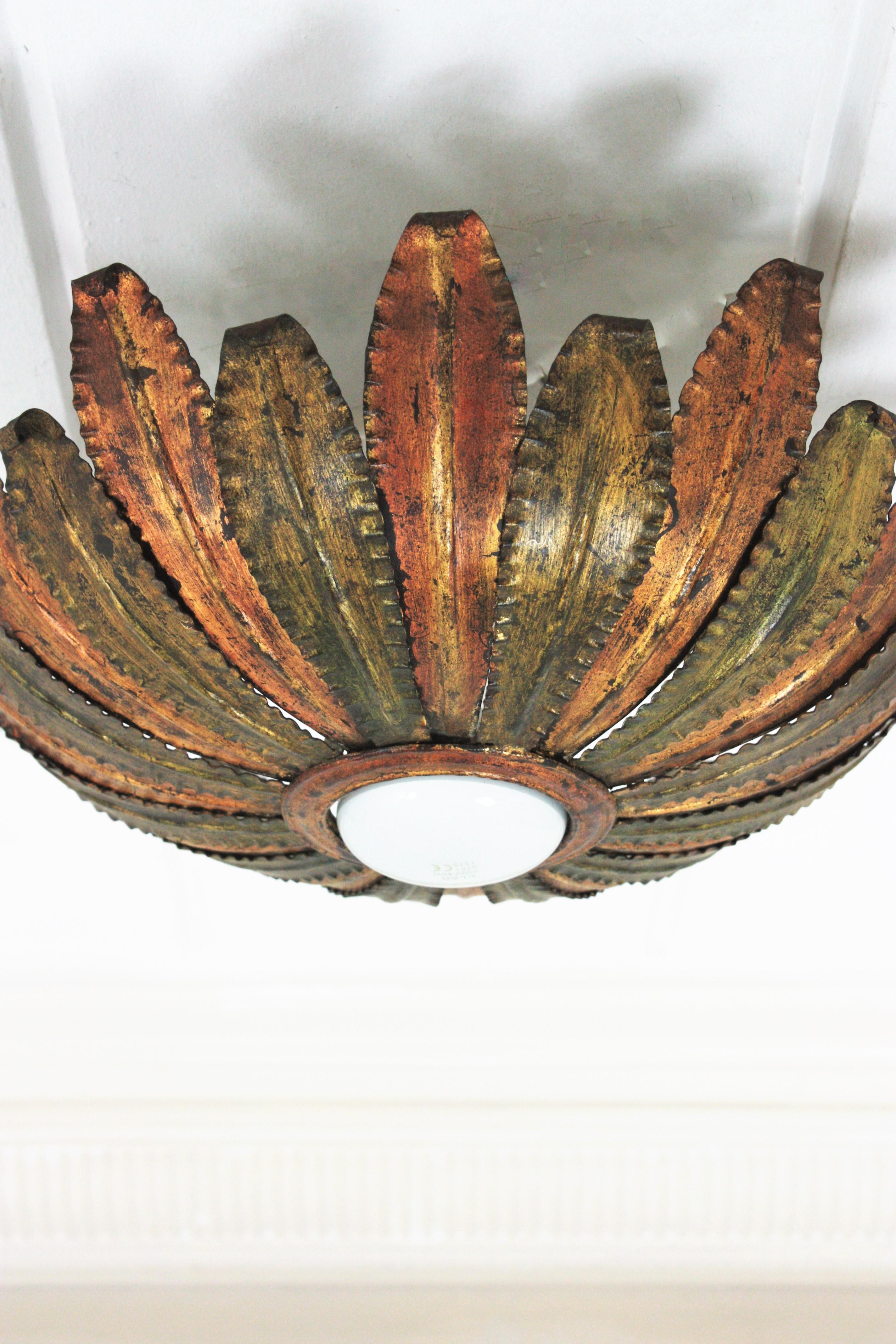 Spanish Gilt Iron and Green Sunburst Ceiling Light Fixture, 1950s In Good Condition For Sale In Barcelona, ES