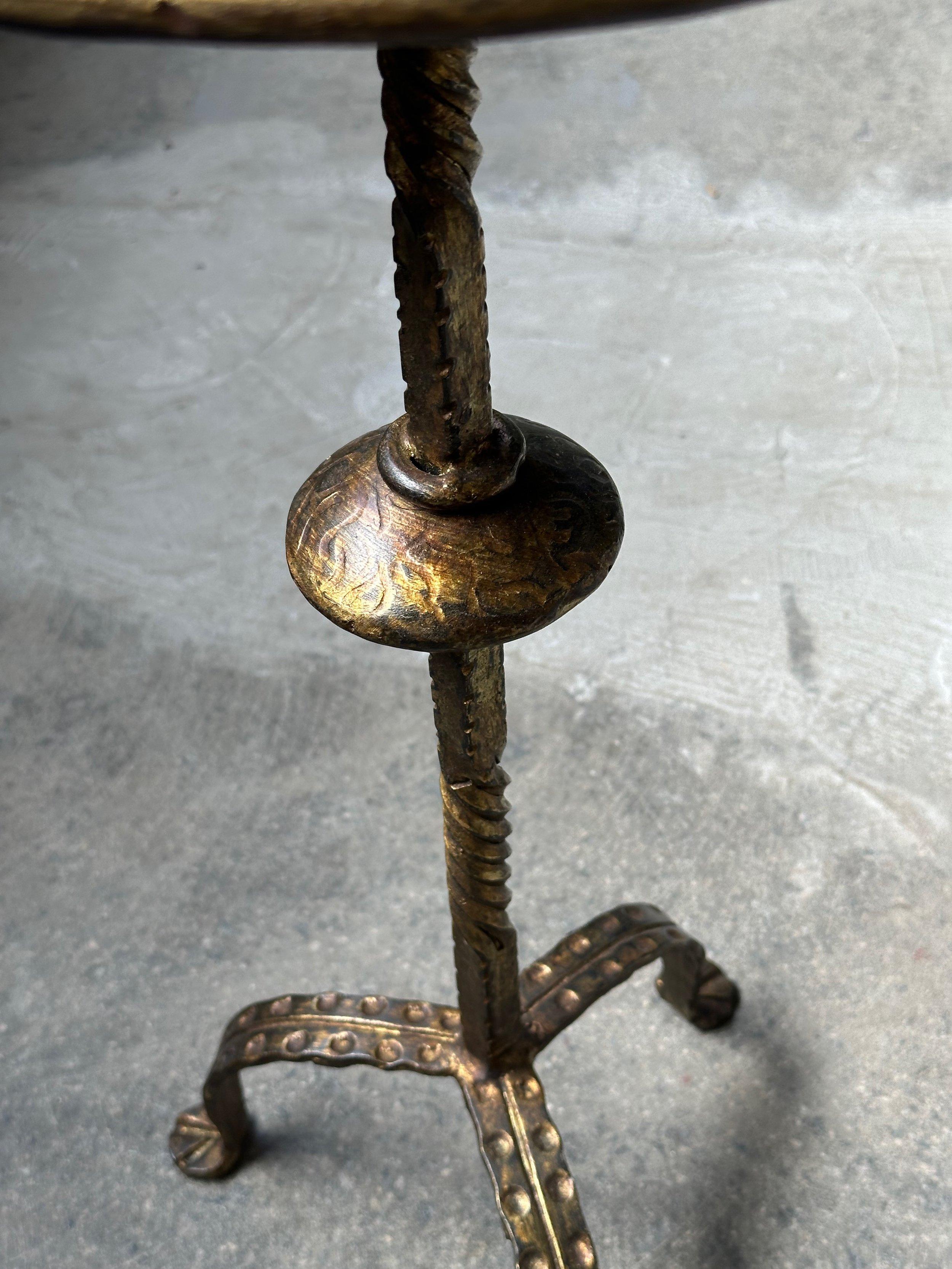 Spanish Gilt Iron Drinks Table with Decorative Stem For Sale 7