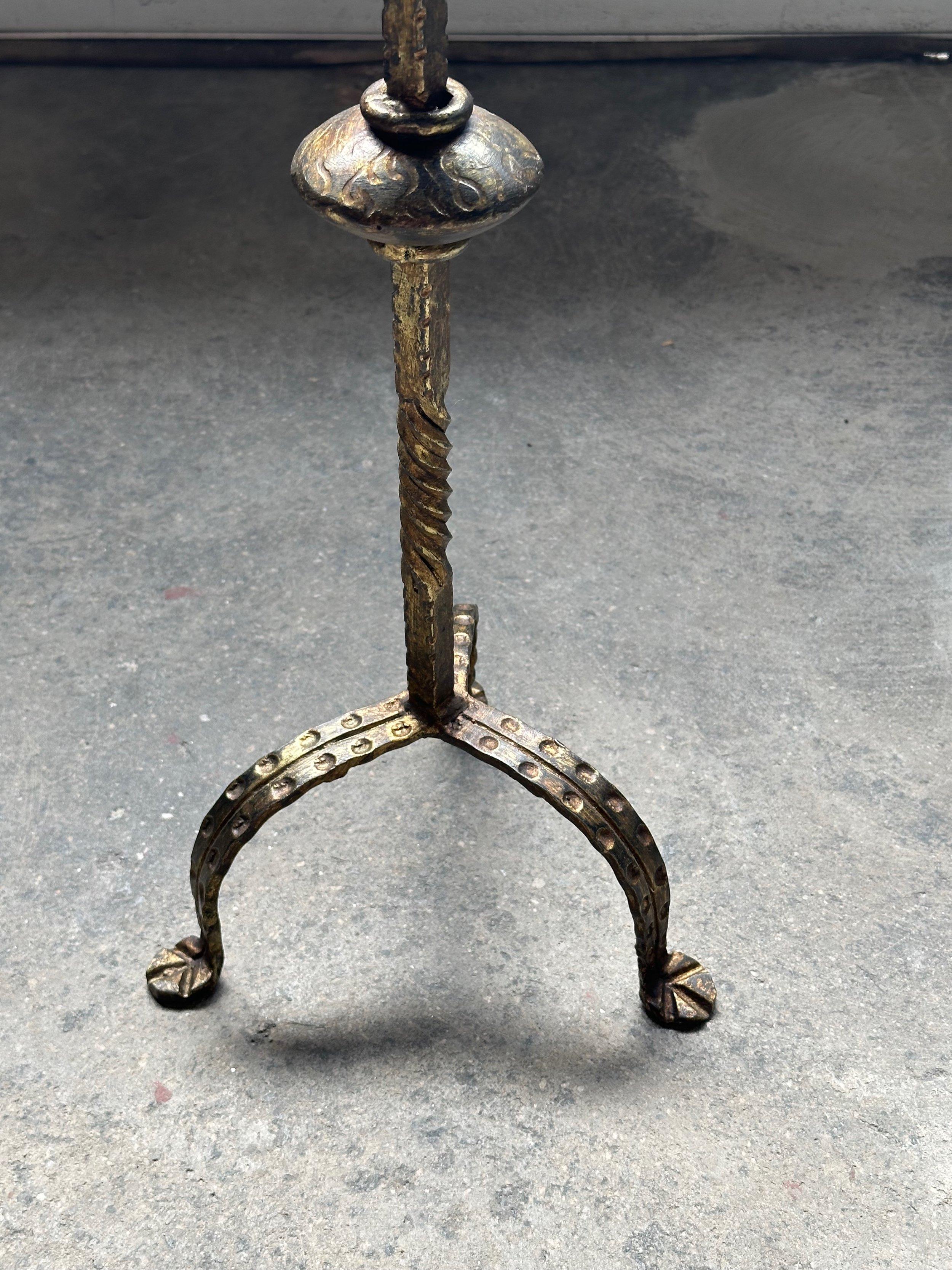 Spanish Gilt Iron Drinks Table with Decorative Stem For Sale 9