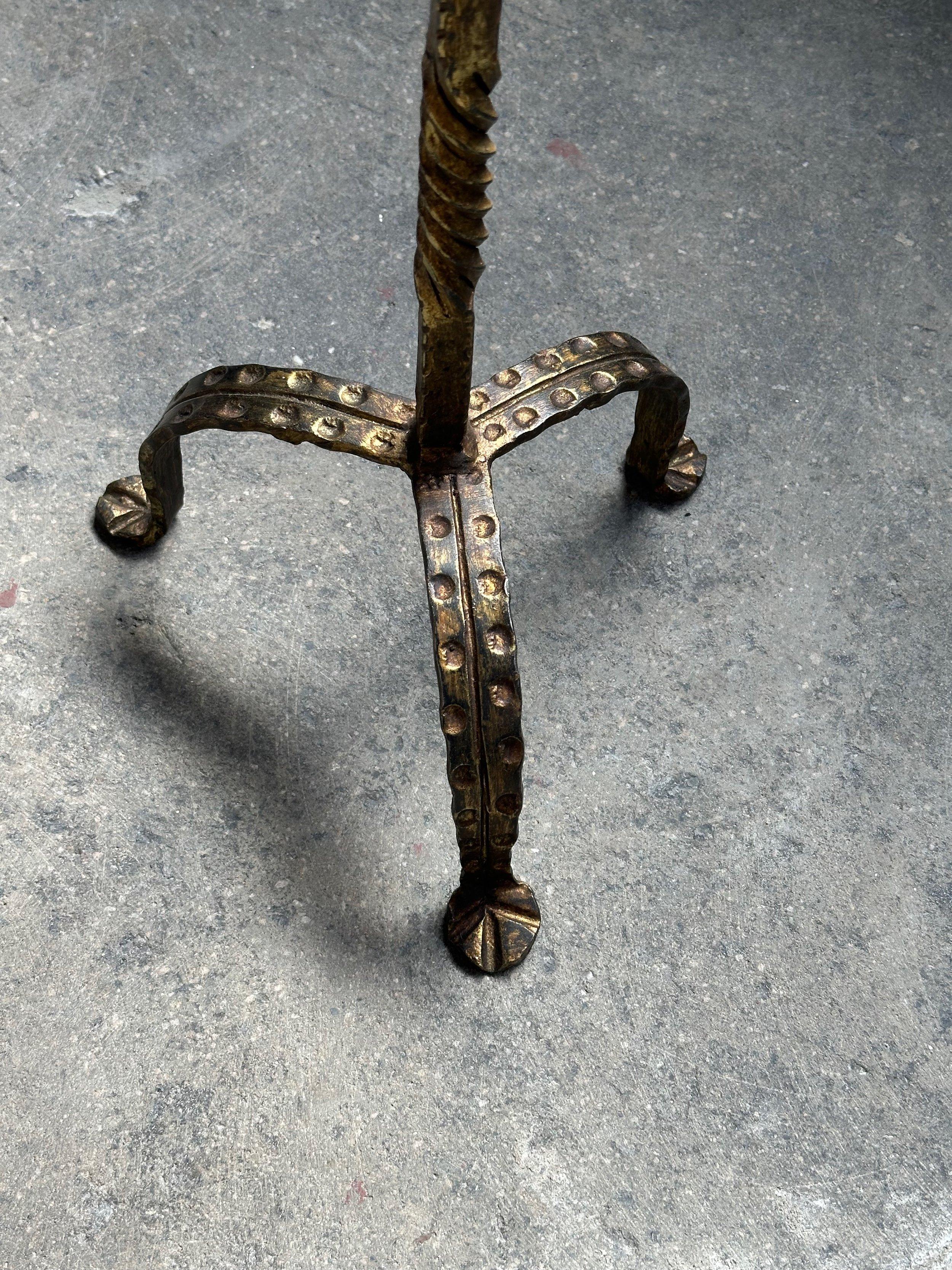 Spanish Gilt Iron Drinks Table with Decorative Stem For Sale 4