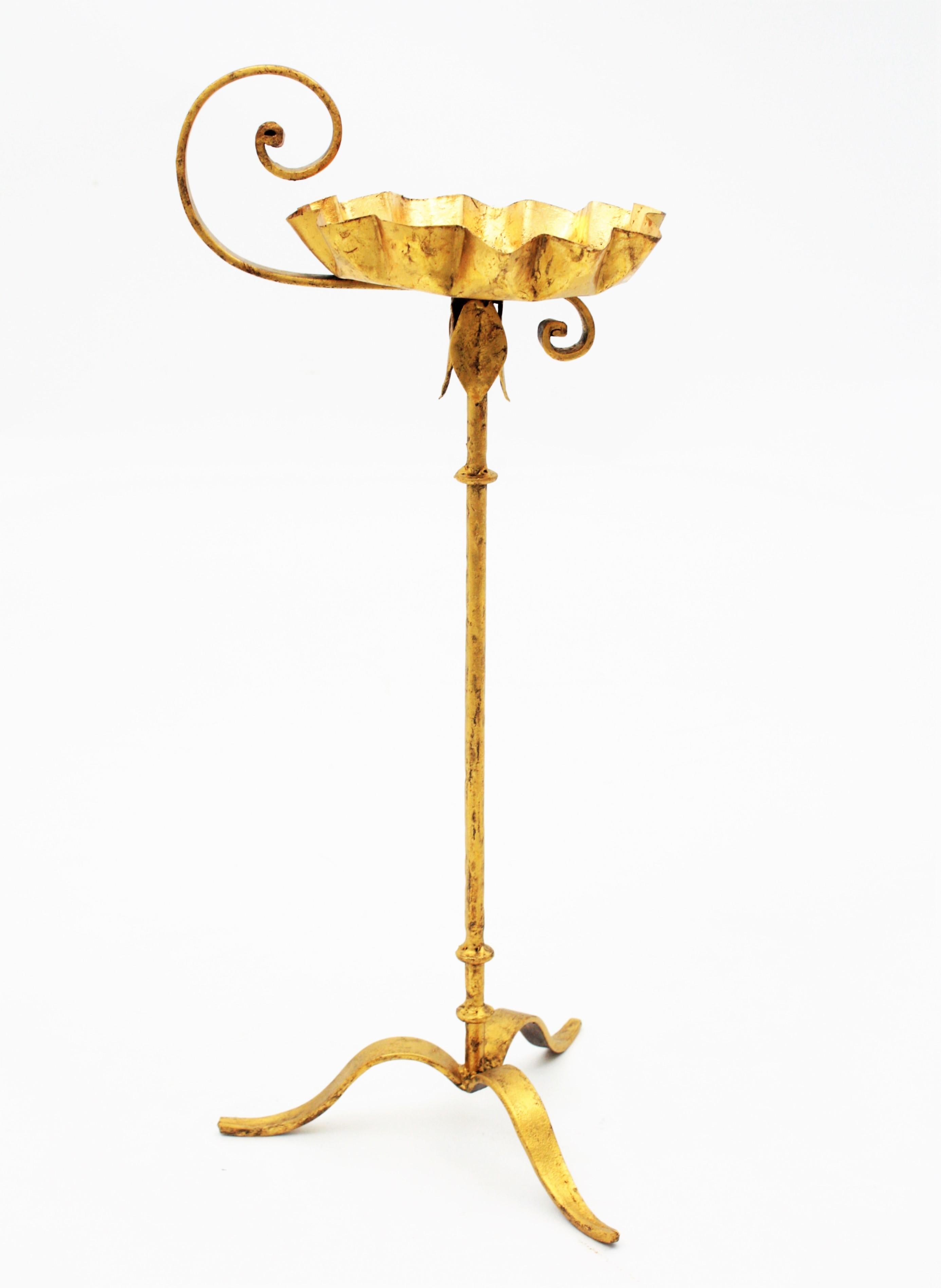 Spanish Gilt Iron Floor Ashtray / Candle Stand / End Drink Table In Good Condition In Barcelona, ES