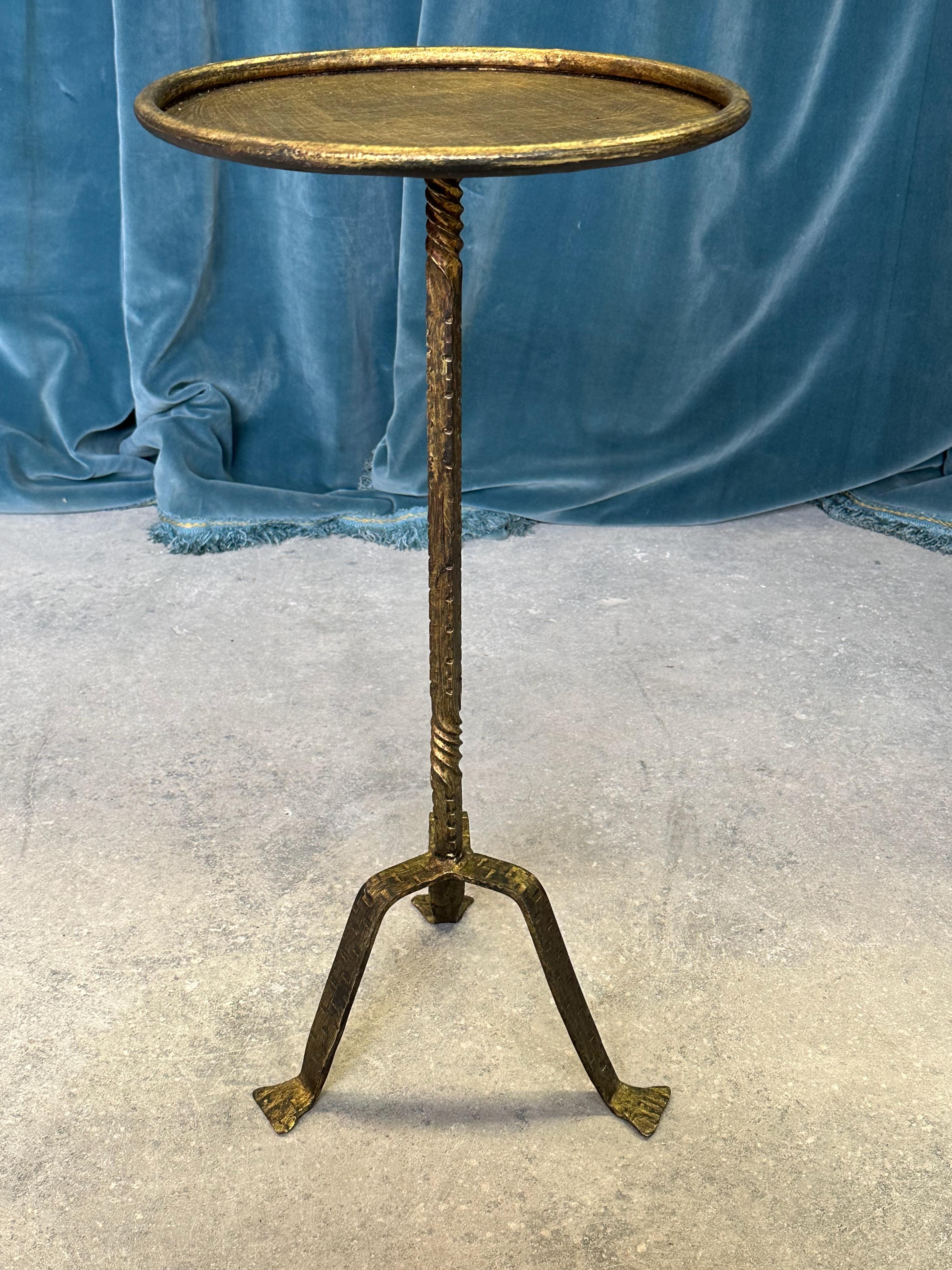 Spanish Gilt Iron Martini Table on an Elevated Tripod Base In Good Condition In Buchanan, NY