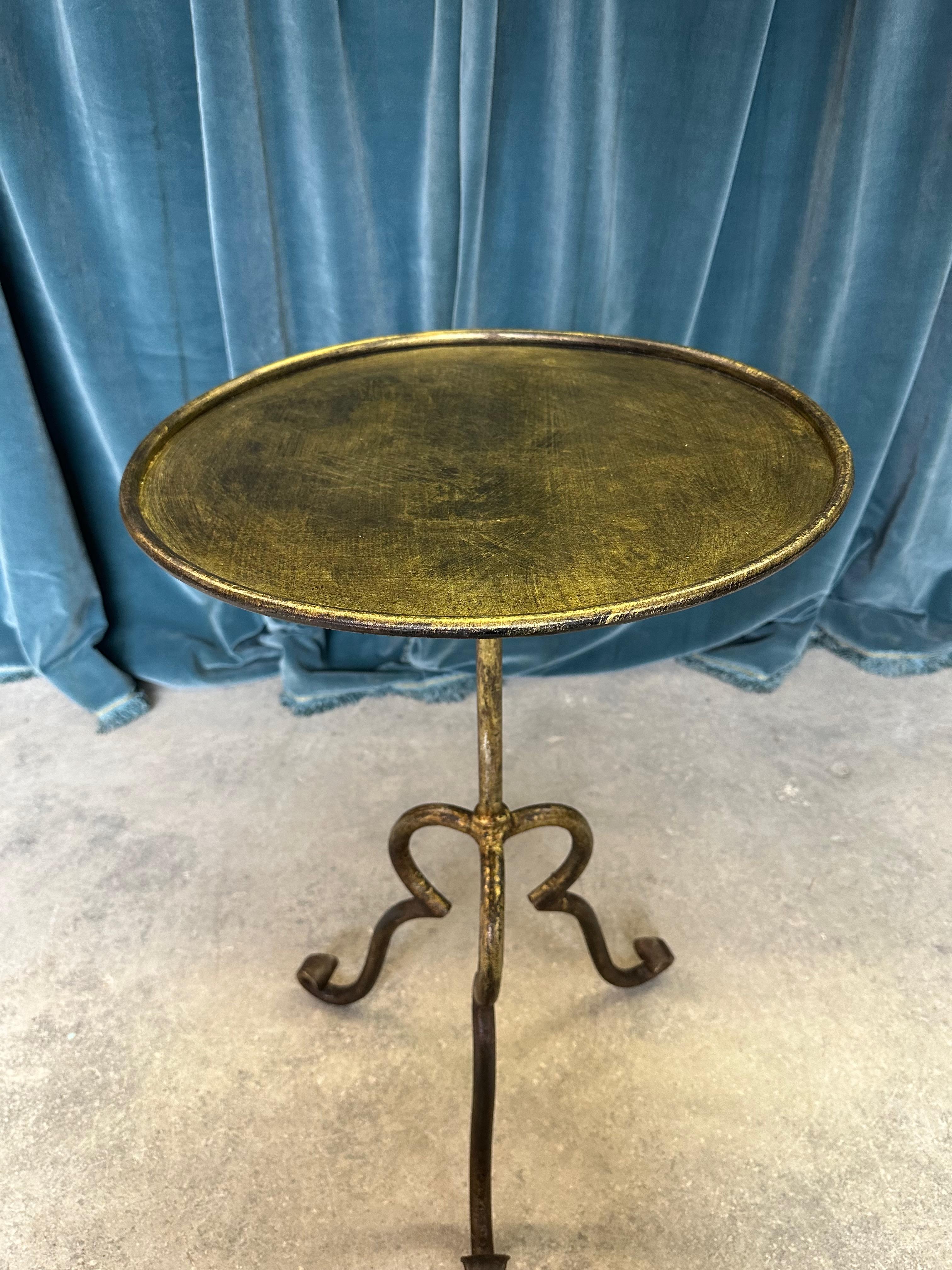 Spanish Gilt Iron Side Table on an Elevated Tripod Base  In Good Condition For Sale In Buchanan, NY