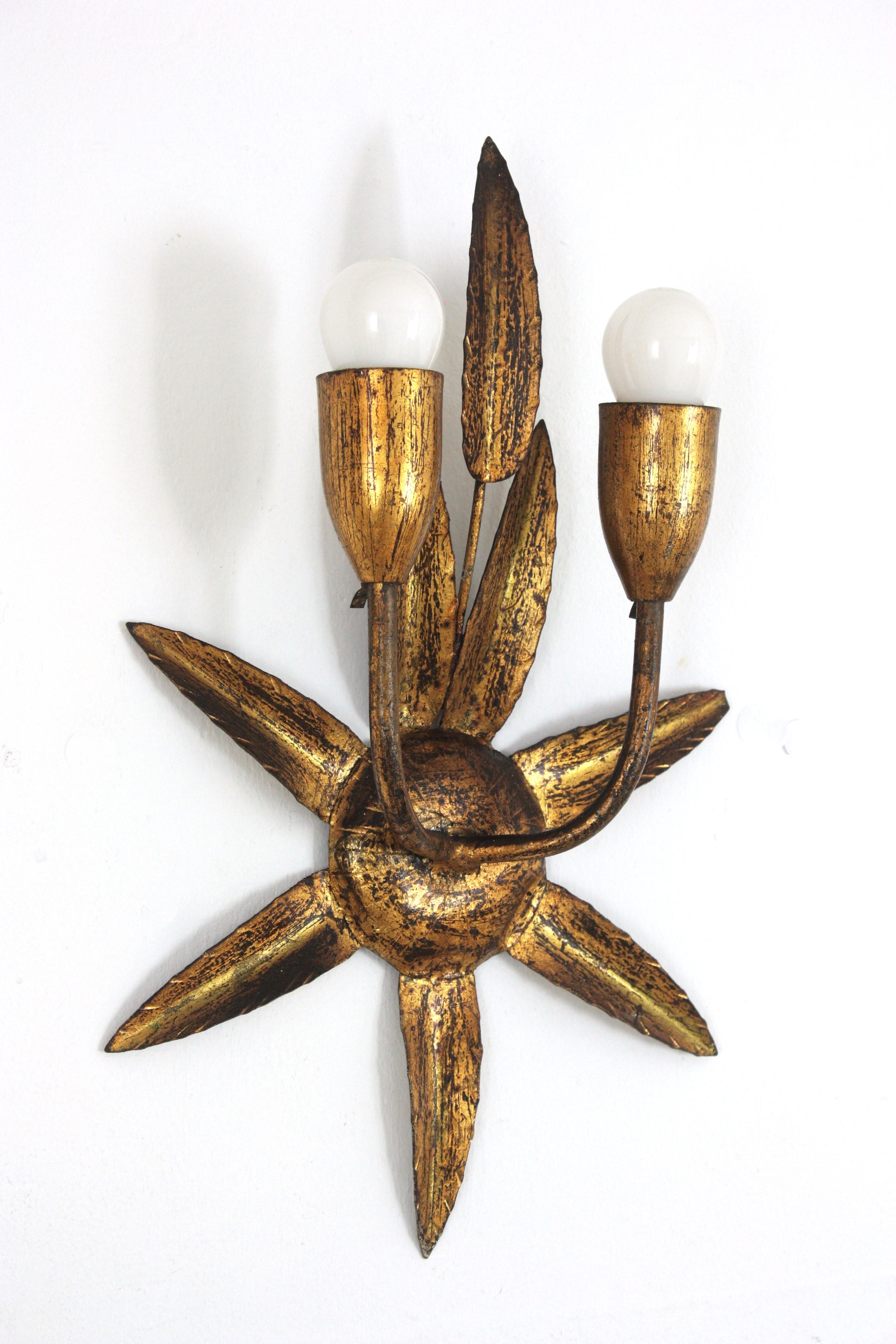 20th Century Spanish Gilt Iron Wall Sconce with Foliage Design and Starburst Backplate, 1950s For Sale