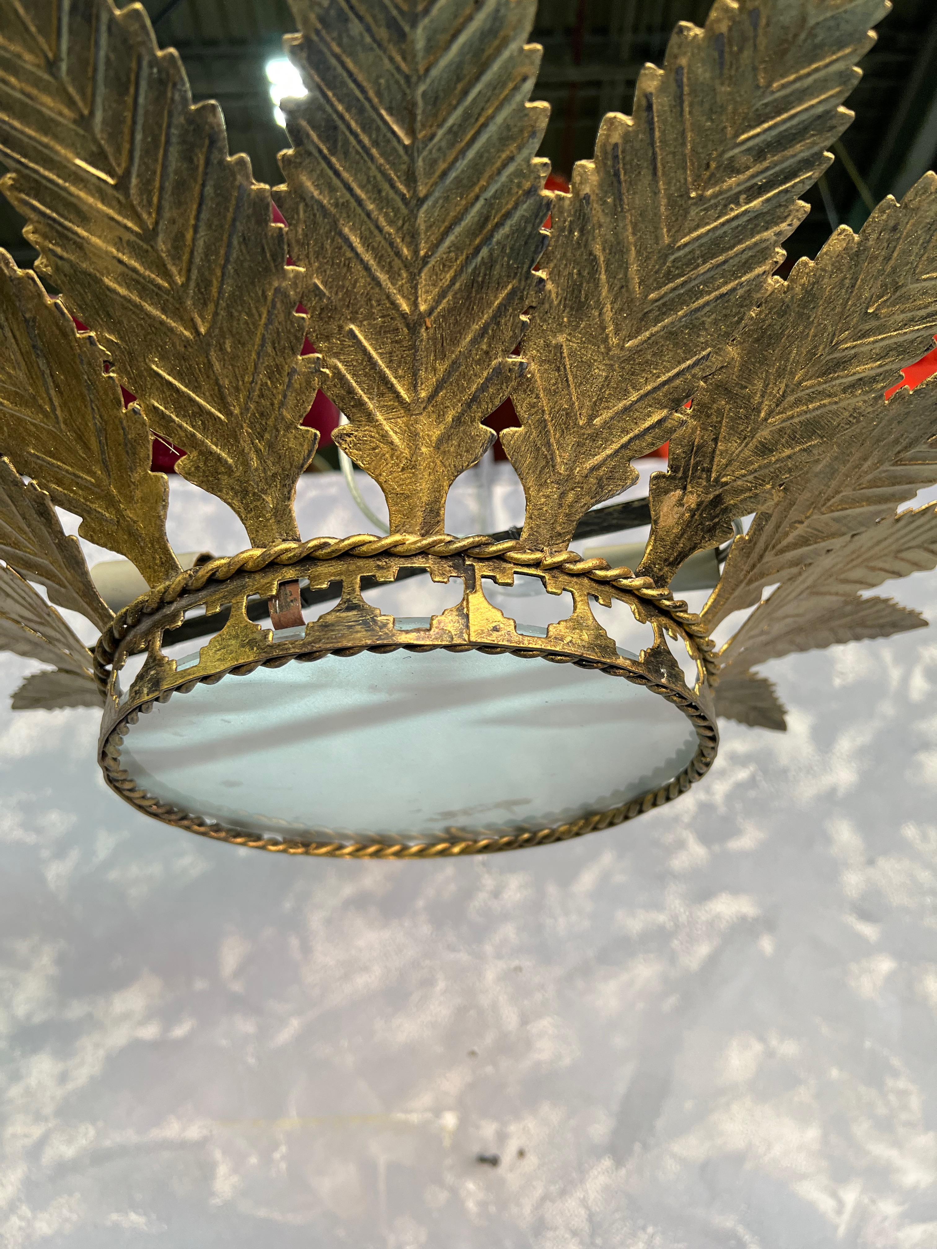 Spanish Gilt Metal Ceiling Fixture with Feathered Leaves For Sale 5