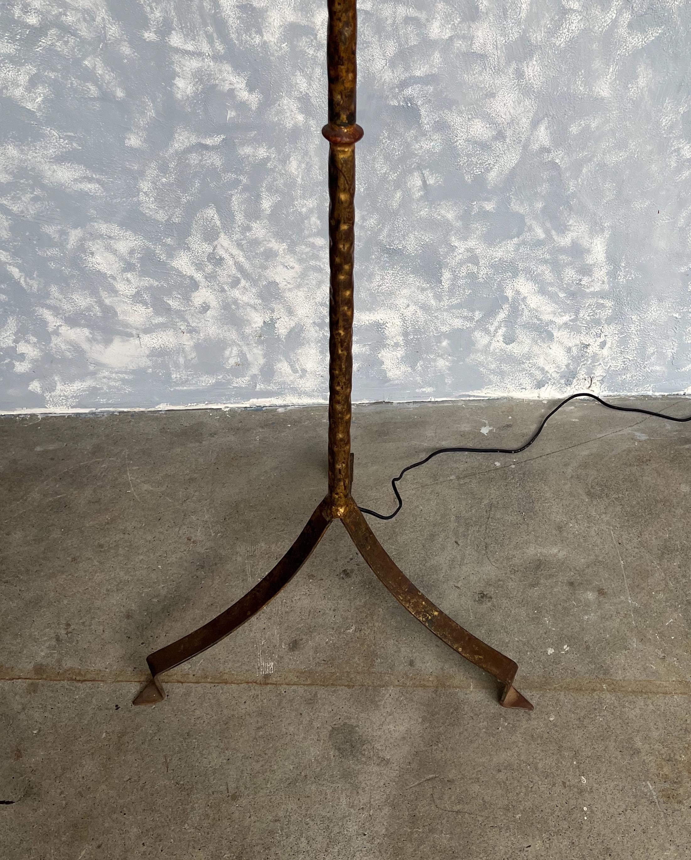 Spanish Gilt Metal Floor Lamp on a Tripod Base For Sale 3