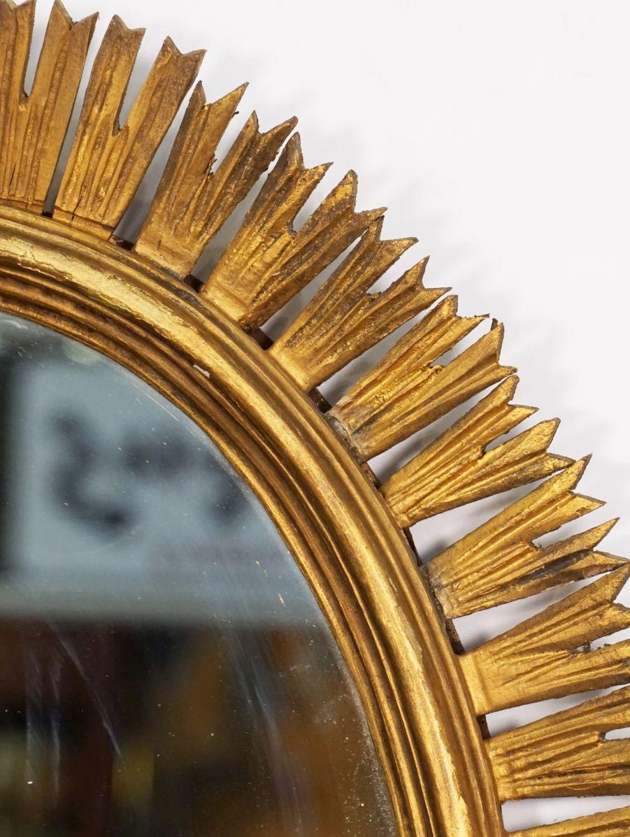 Spanish Gilt Oval Starburst or Sunburst Mirror (H 31 1/2 x W 24 1/2) 3