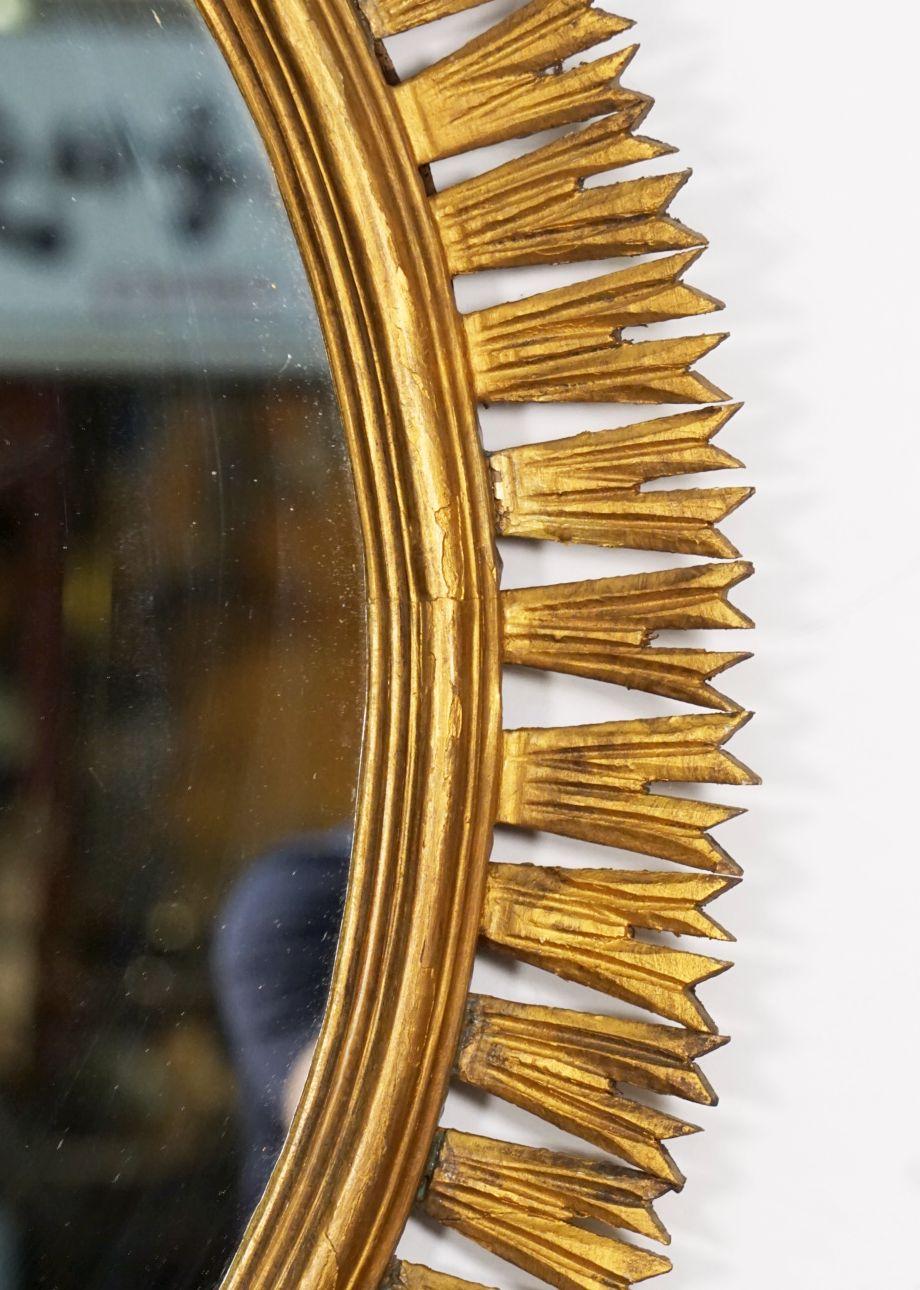 Spanish Gilt Oval Starburst or Sunburst Mirror (H 31 1/2 x W 24 1/2) 2