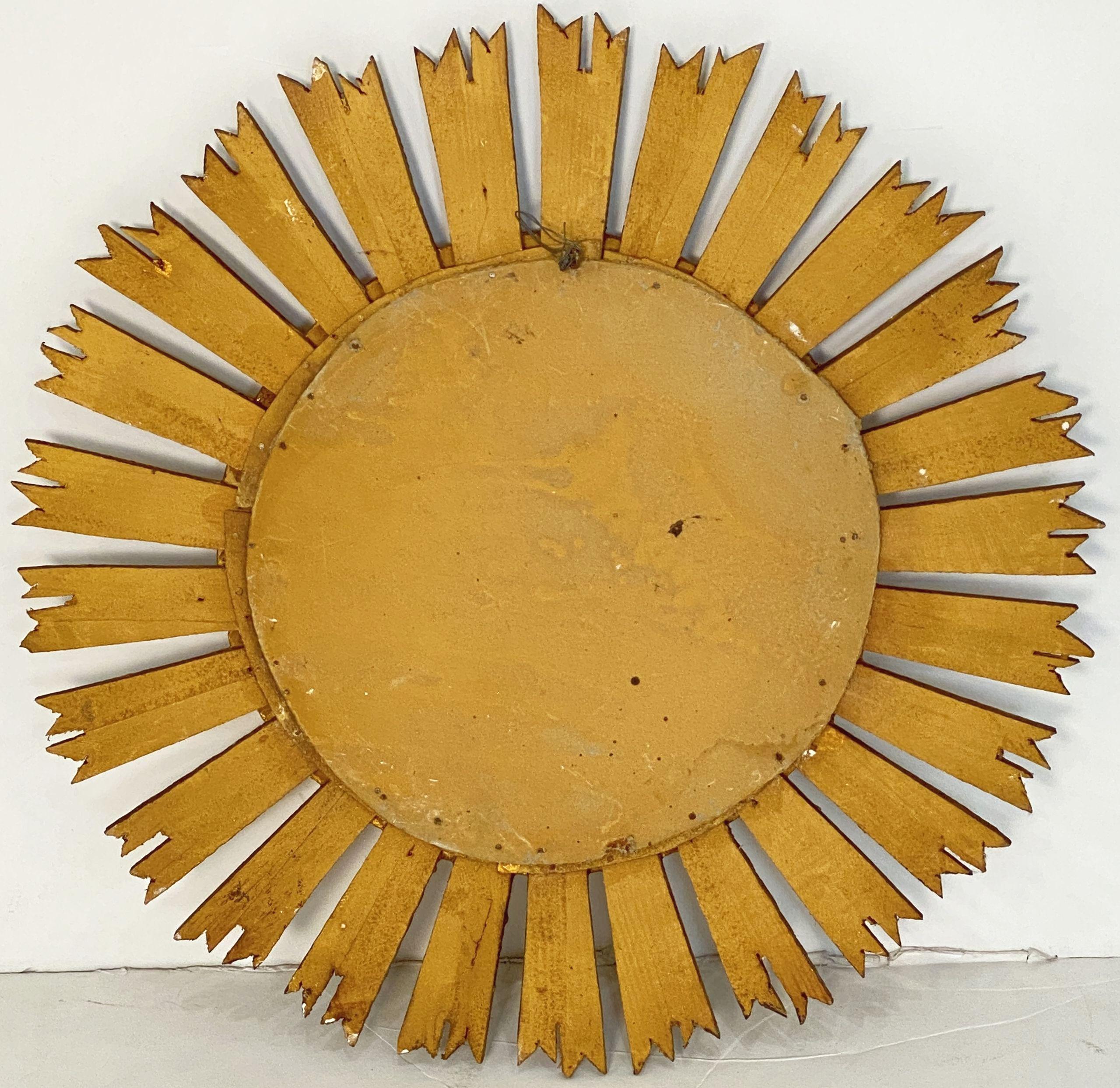 Miroir convexe doré espagnol Sunburst ou Starburst (diamètre 21) en vente 4