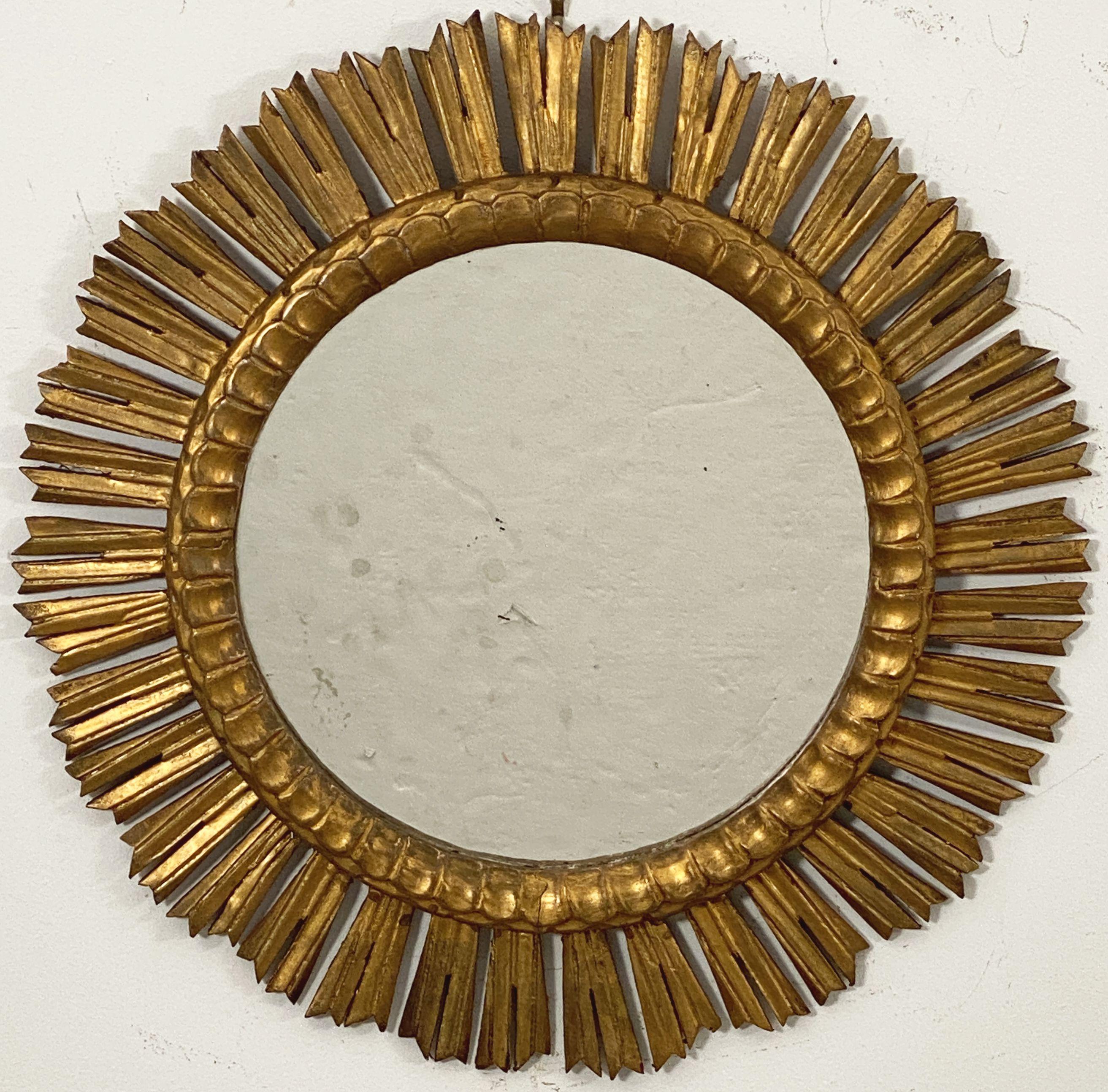 Spanish Gilt Sunburst or Starburst Mirror (Diameter 24 1/2) For Sale 4