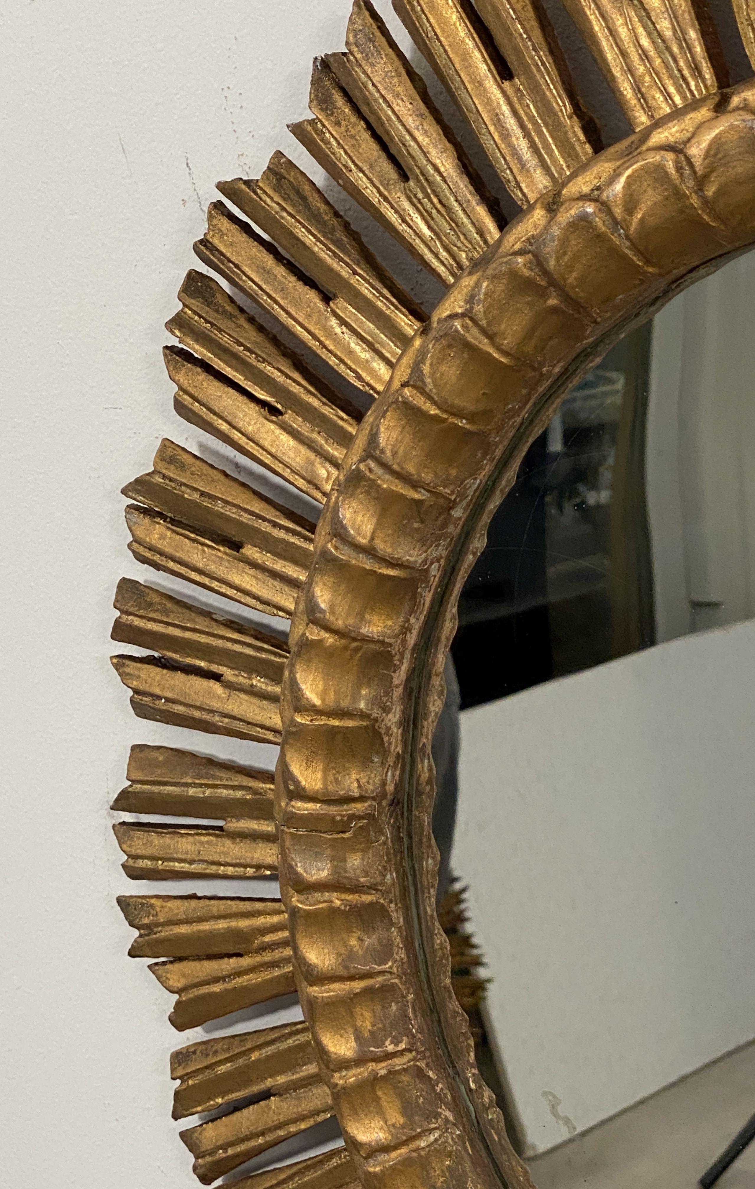 Spanish Gilt Sunburst or Starburst Mirror (Diameter 24 1/2) For Sale 2
