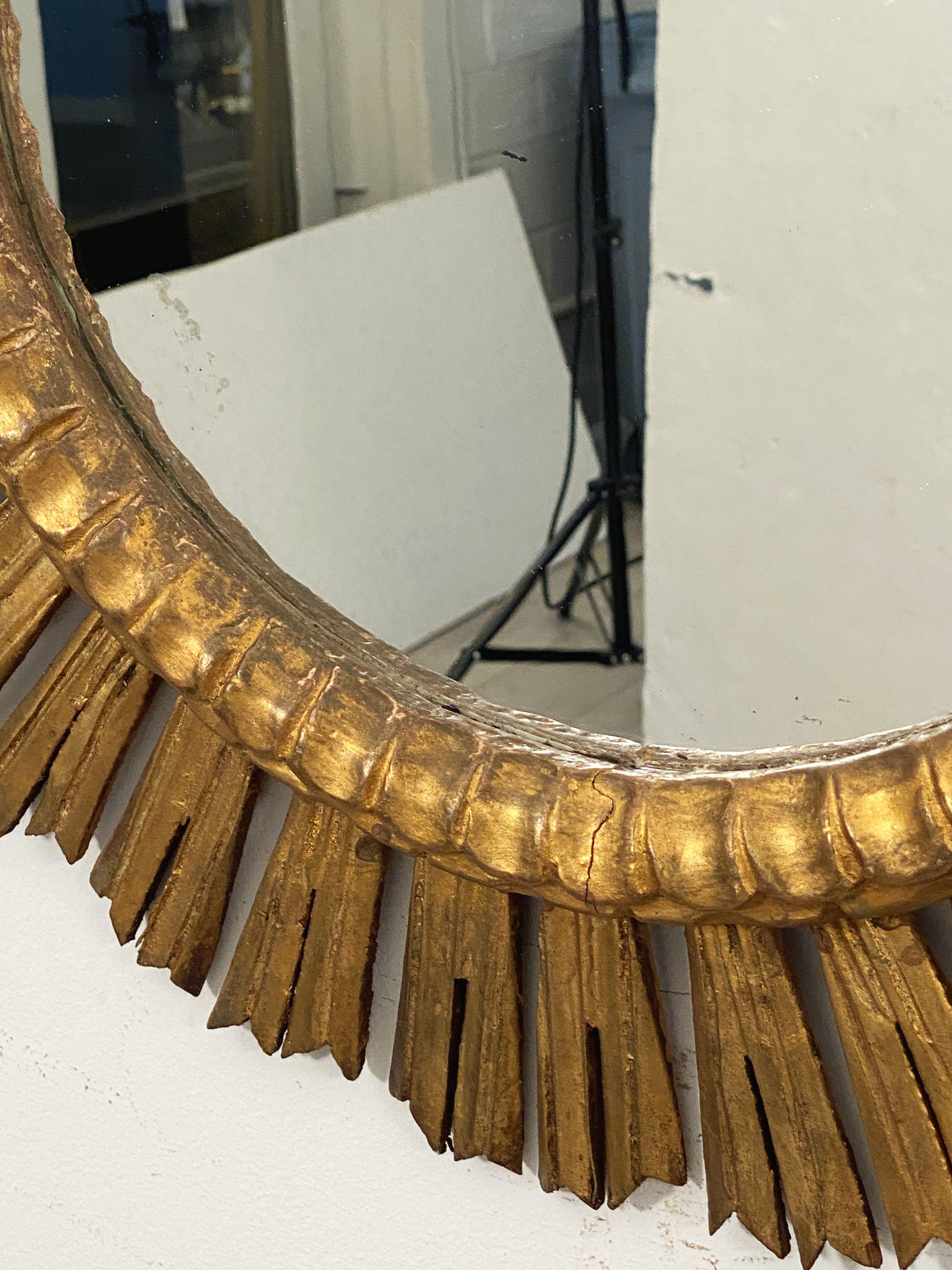 Spanish Gilt Sunburst or Starburst Mirror (Diameter 24 1/2) For Sale 3