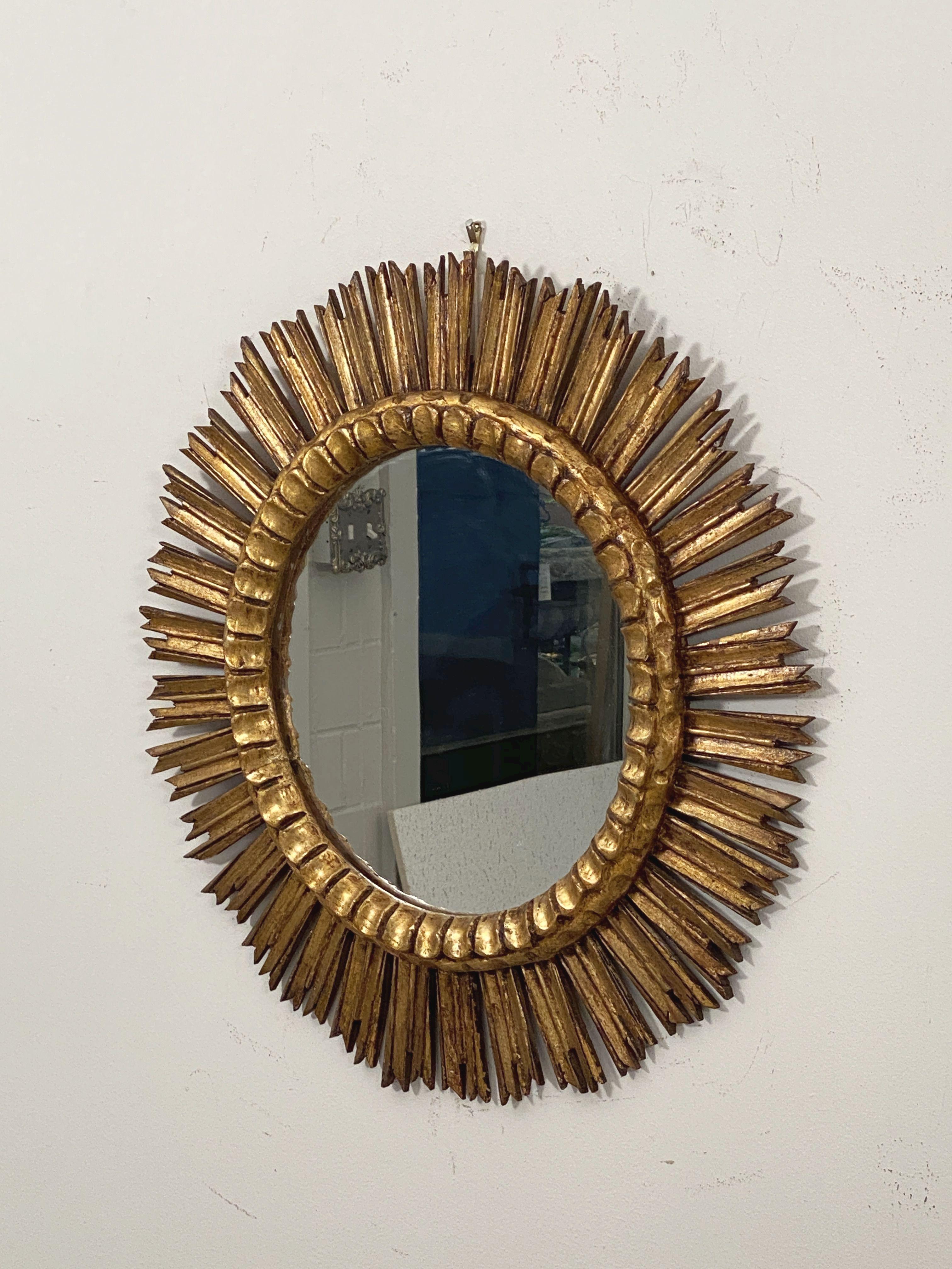 Espejo Español Dorado Rayo de Sol o Rayo de Estrella (Diámetro 25) Moderno de mediados de siglo en venta