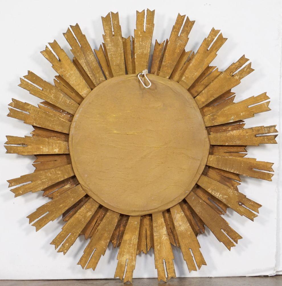 Zweischichtiger vergoldeter Spiegel mit Sonnen- oder Sternenausbruch (Durchmesser 25 1/2) im Angebot 5