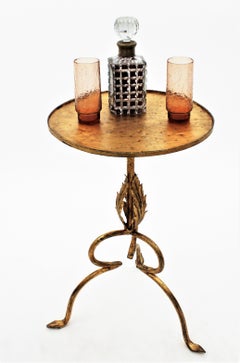 Spanish Gilt Wrought Iron Gueridon Drinks Table with Foliate Details, 1940s