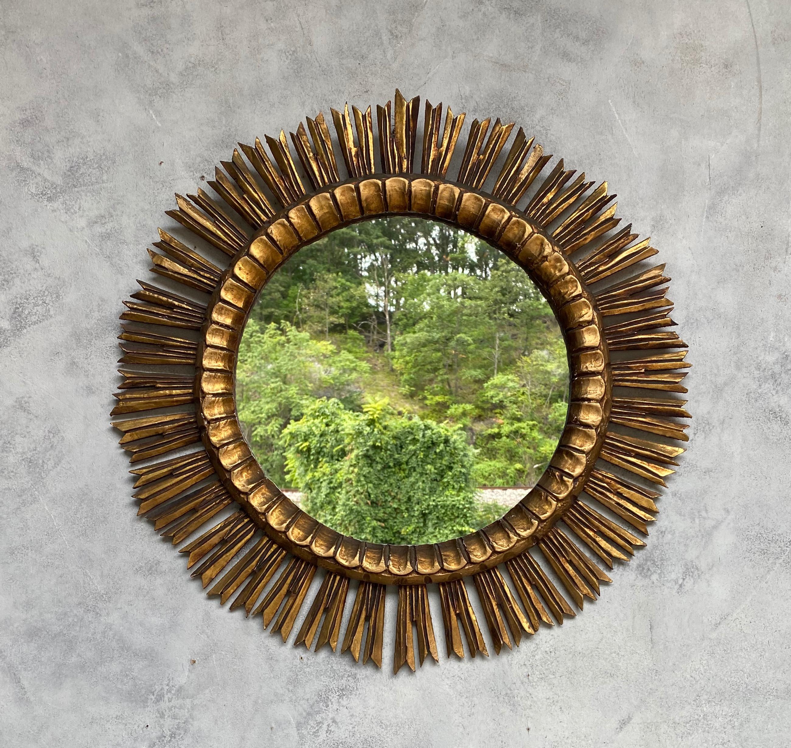 Spanish Giltwood Sunburst Mirror In Good Condition In Buchanan, NY
