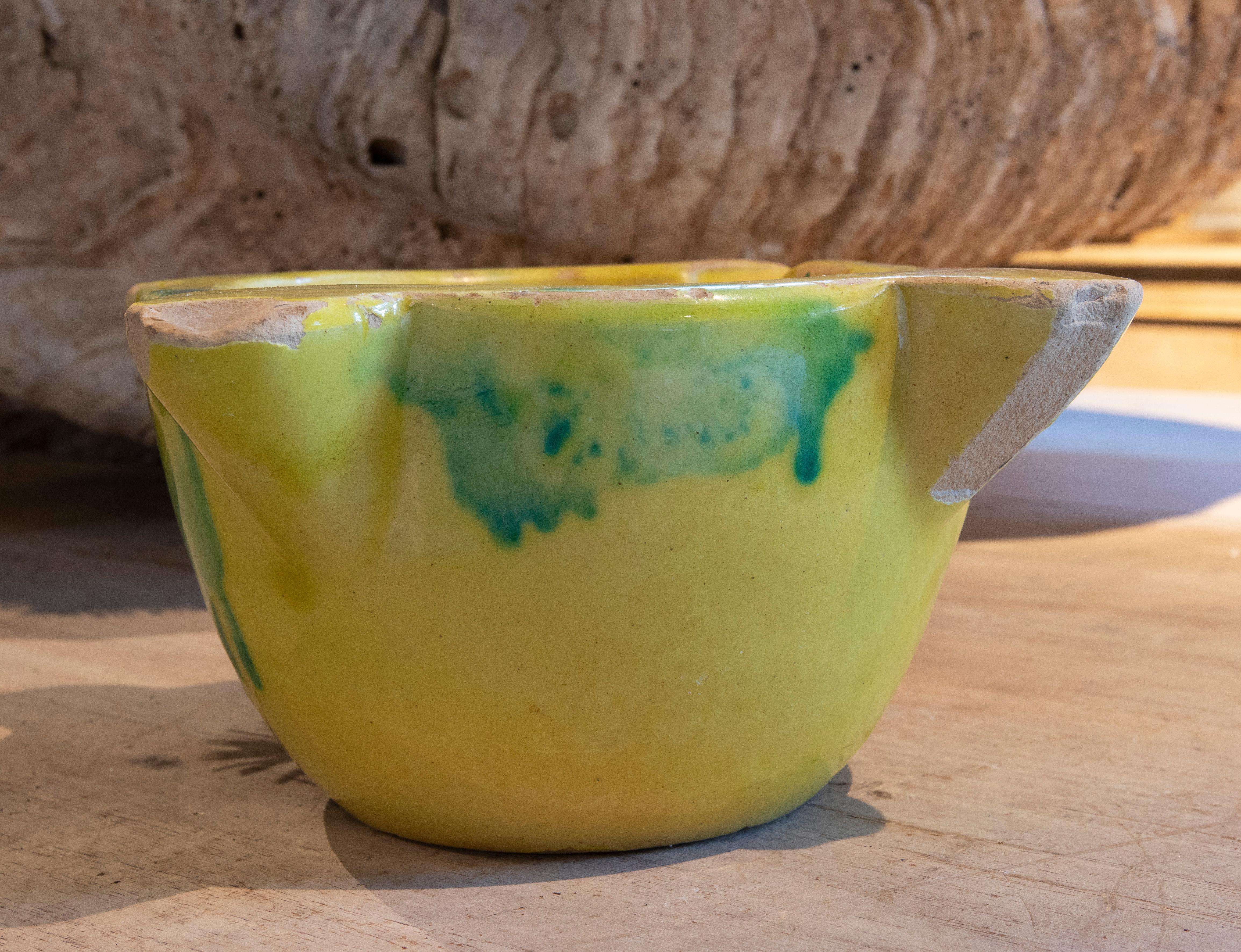 Spanish Glazed Ceramic Mortar in Yellow and Green Color For Sale 9