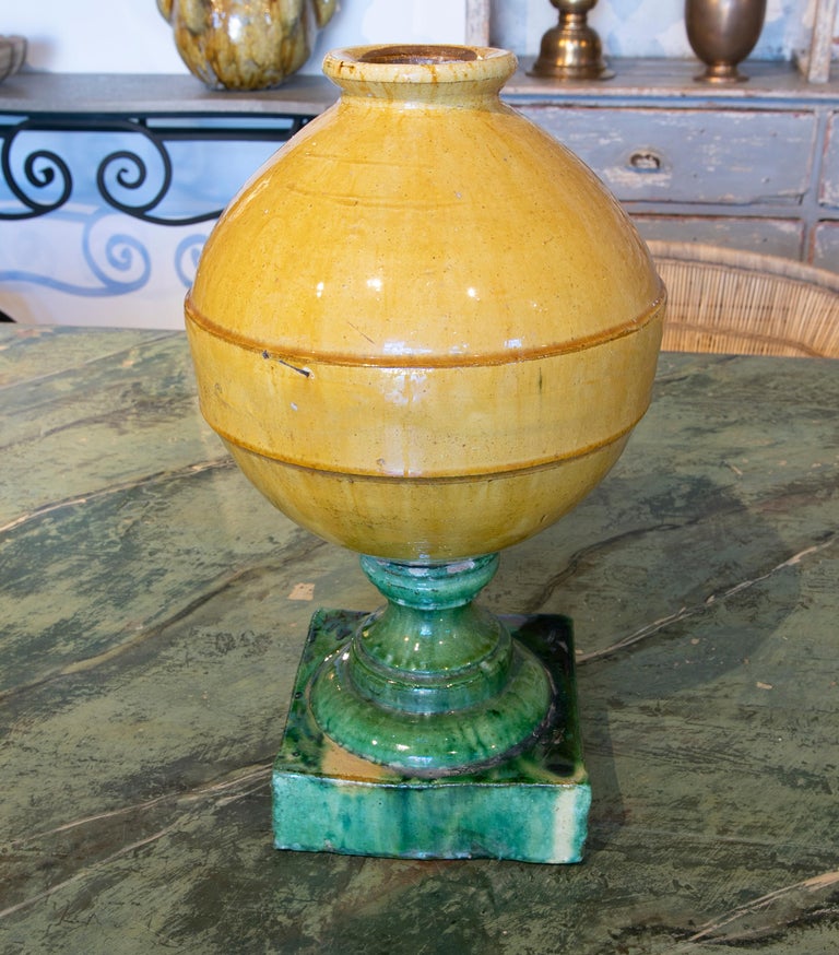 Spanish Glazed Ceramics Finials in Yellow with a Green Base For Sale at