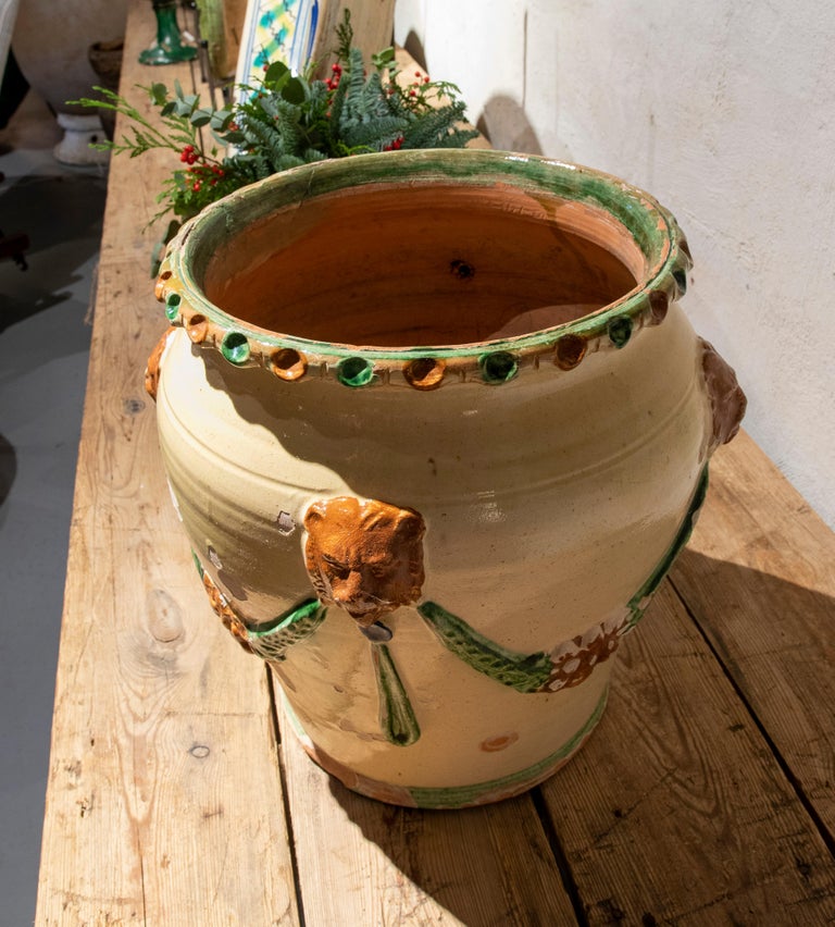 Spanish Glazed Planter with Lions and Garlands Decoration For Sale at