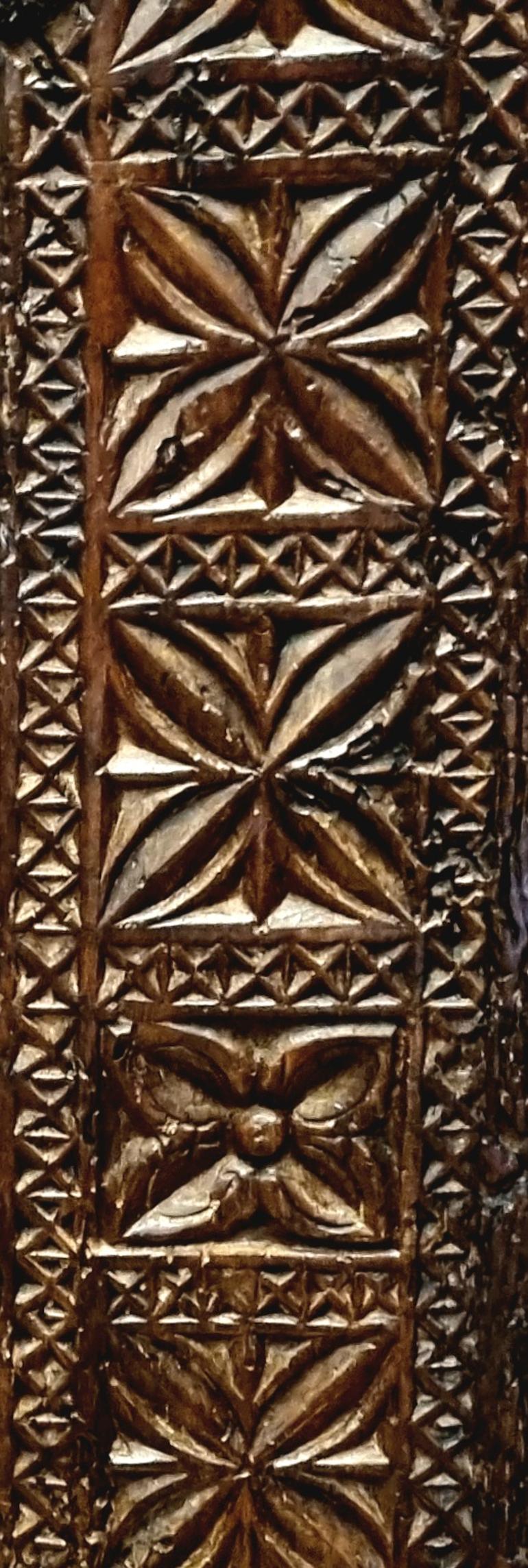 XVIIIe siècle et antérieur Coffre de cathédrale gothique espagnol en chêne, vers 1600 en vente