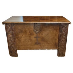 Arqueta Catedralicia Gótica Española de Roble / Cofre Circa 1600