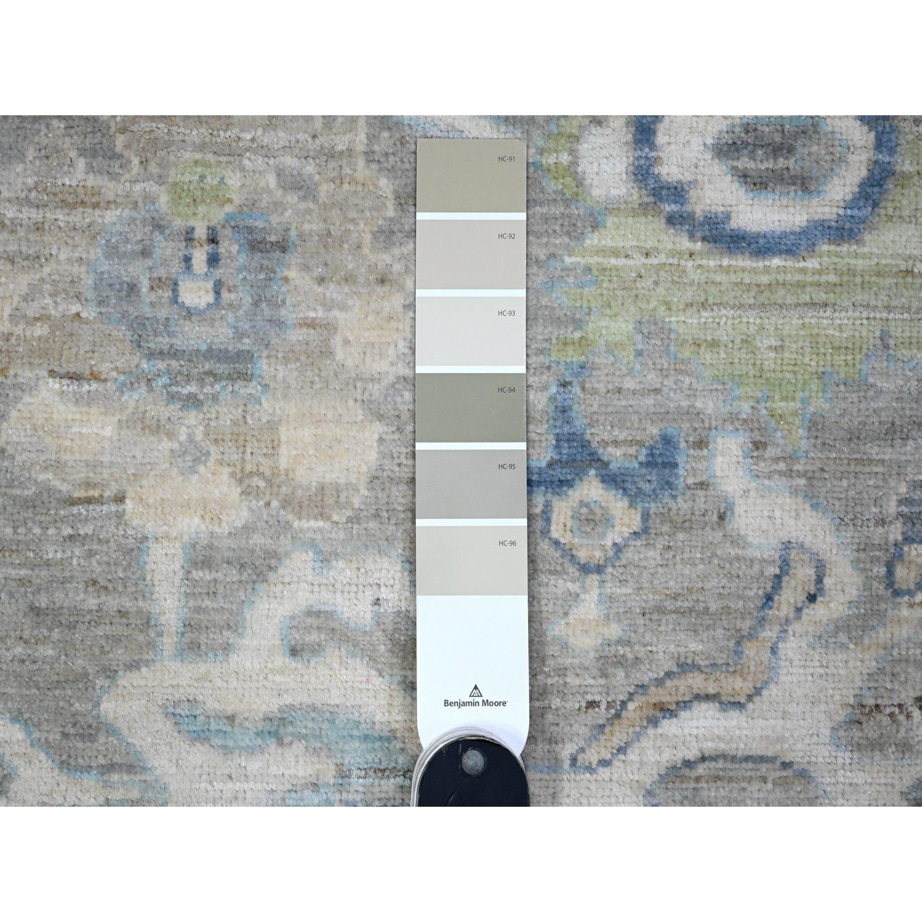 Contemporary Spanish Gray Organic Wool Mahal Design Hand Knotted Oriental Rug 9'1
