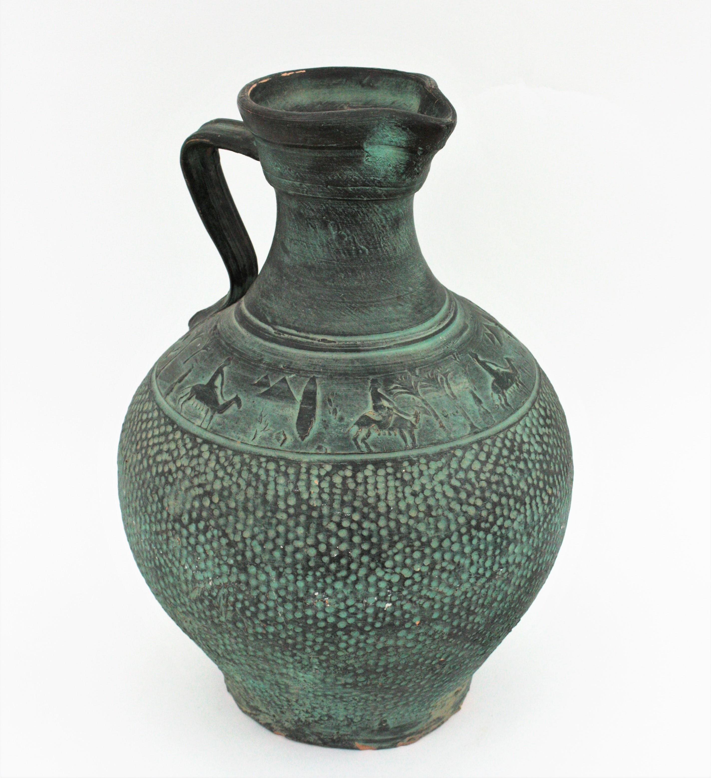 Urne ou vase en terre cuite verte espagnole en vente 1