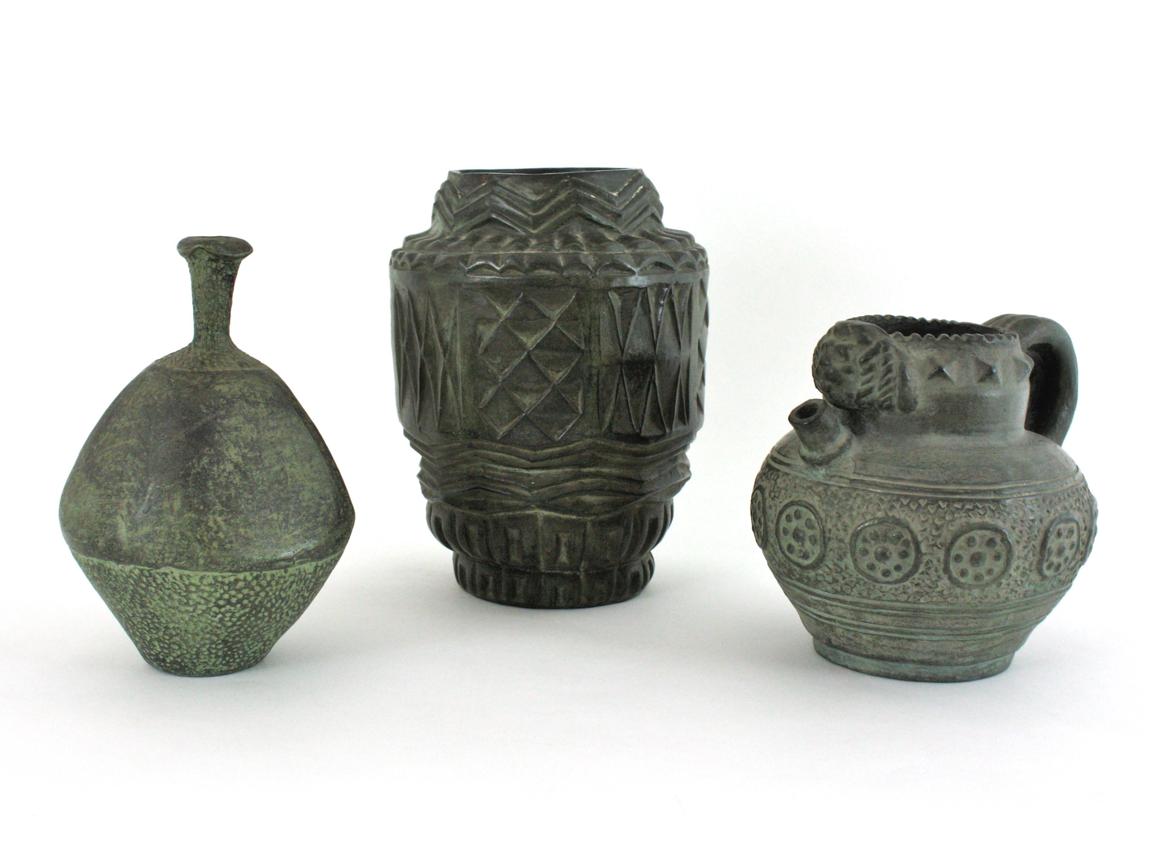 Fatto a mano Vaso spagnolo in terracotta verde con pattino geometrico, anni '40 in vendita