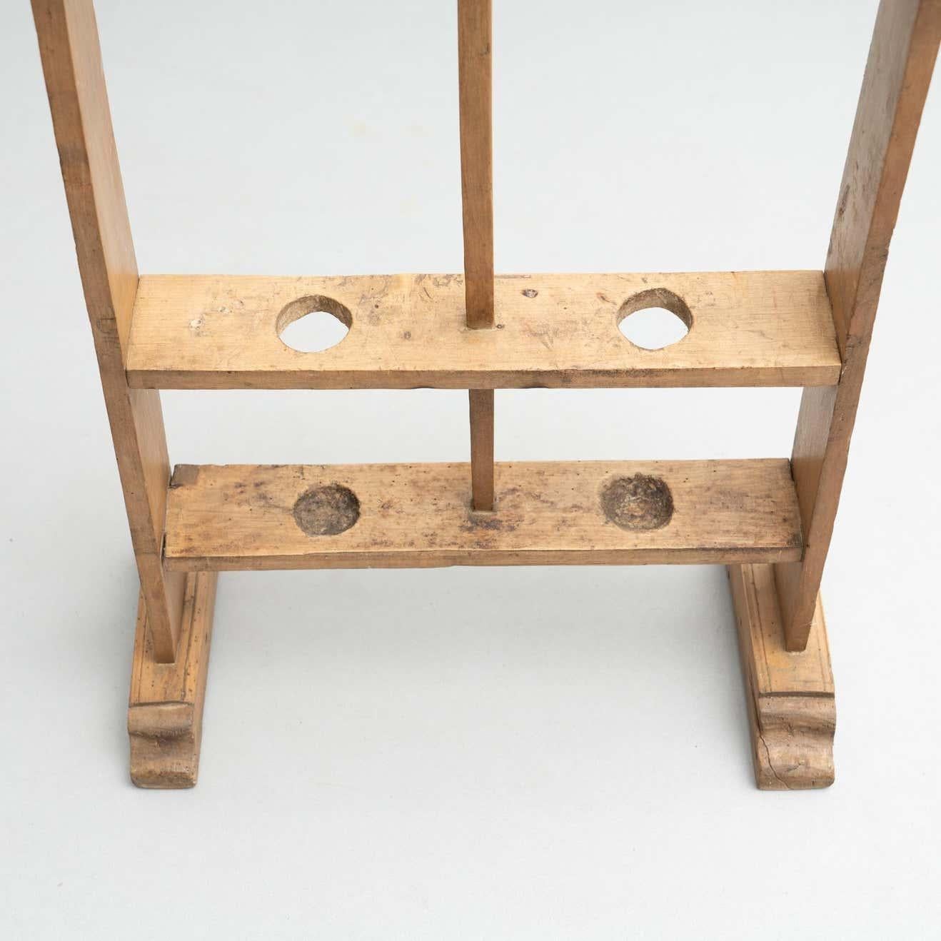 Candeliere tradizionale spagnolo 'Hachero' in Wood, circa 1930 in vendita 1