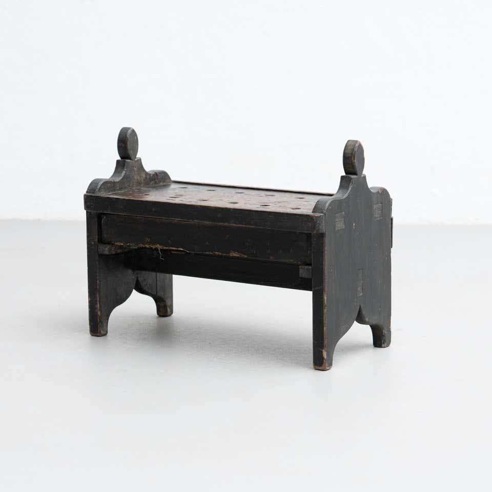 Mid-Century Modern Spanish 'Hachero' Traditional Ancient Stained Wood Candleholder, circa 1930 For Sale