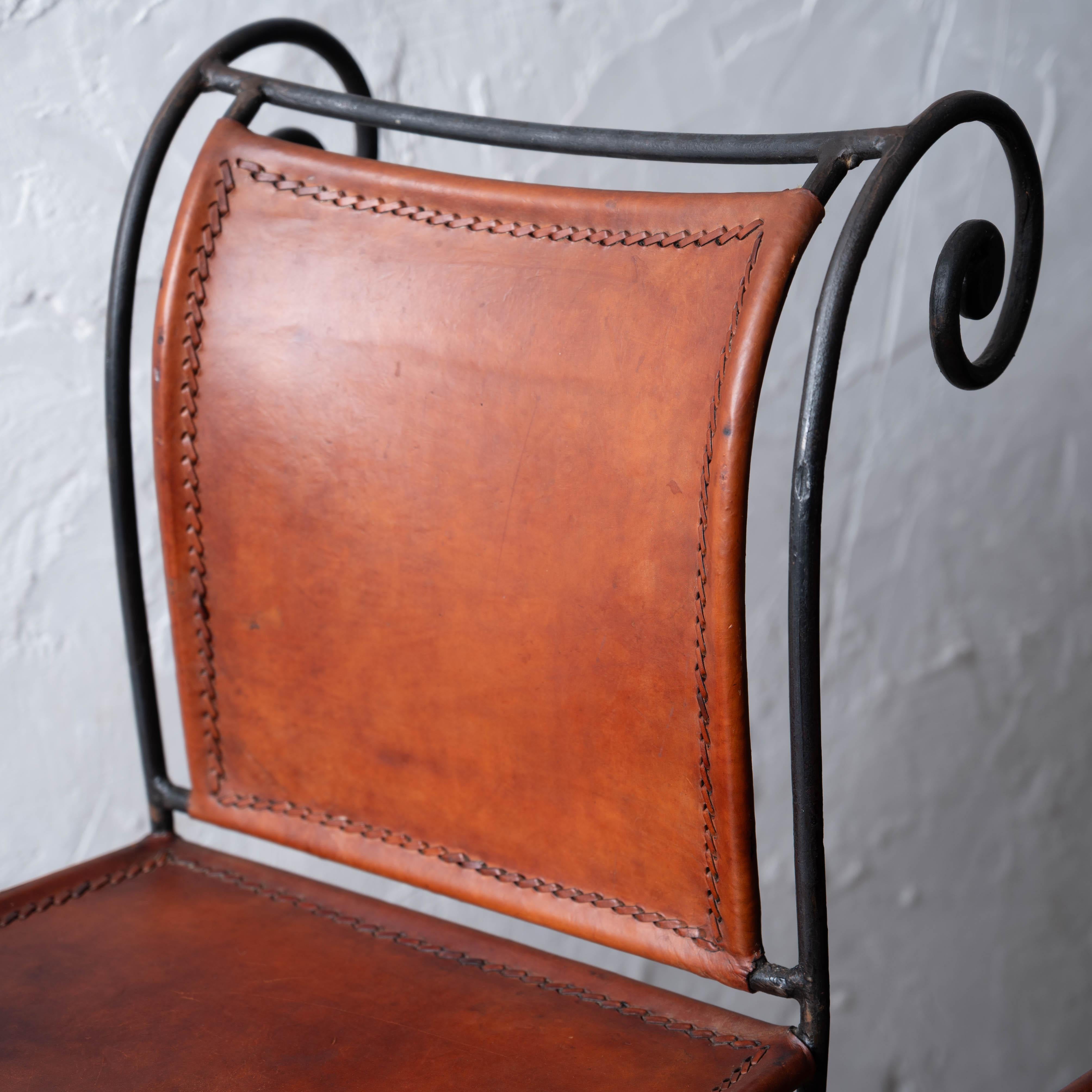 Tabourets de bar en fer forgé et cuir de l'Hacienda espagnole, 1960 en vente 5