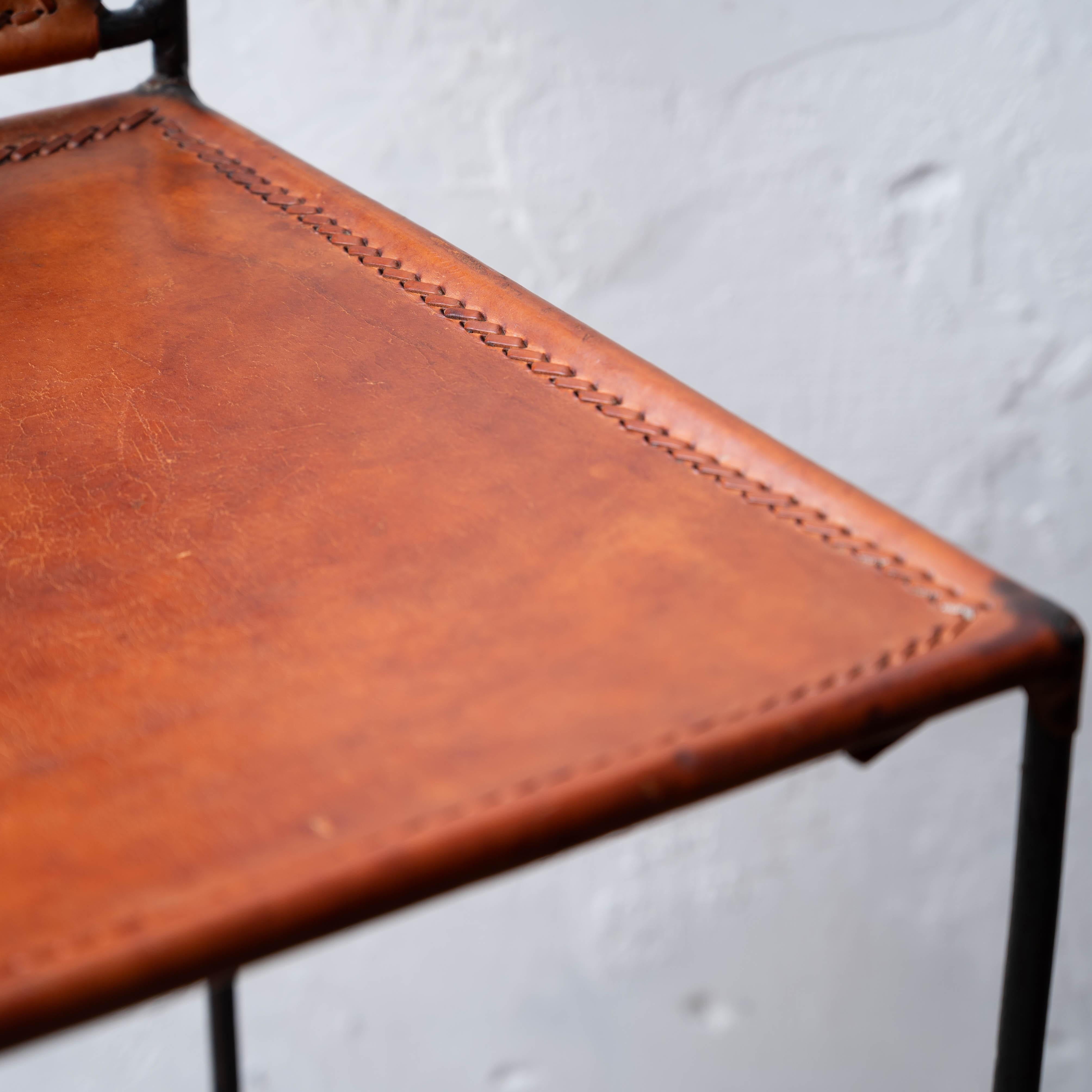 Cuir Tabourets de bar en fer forgé et cuir de l'Hacienda espagnole, 1960 en vente