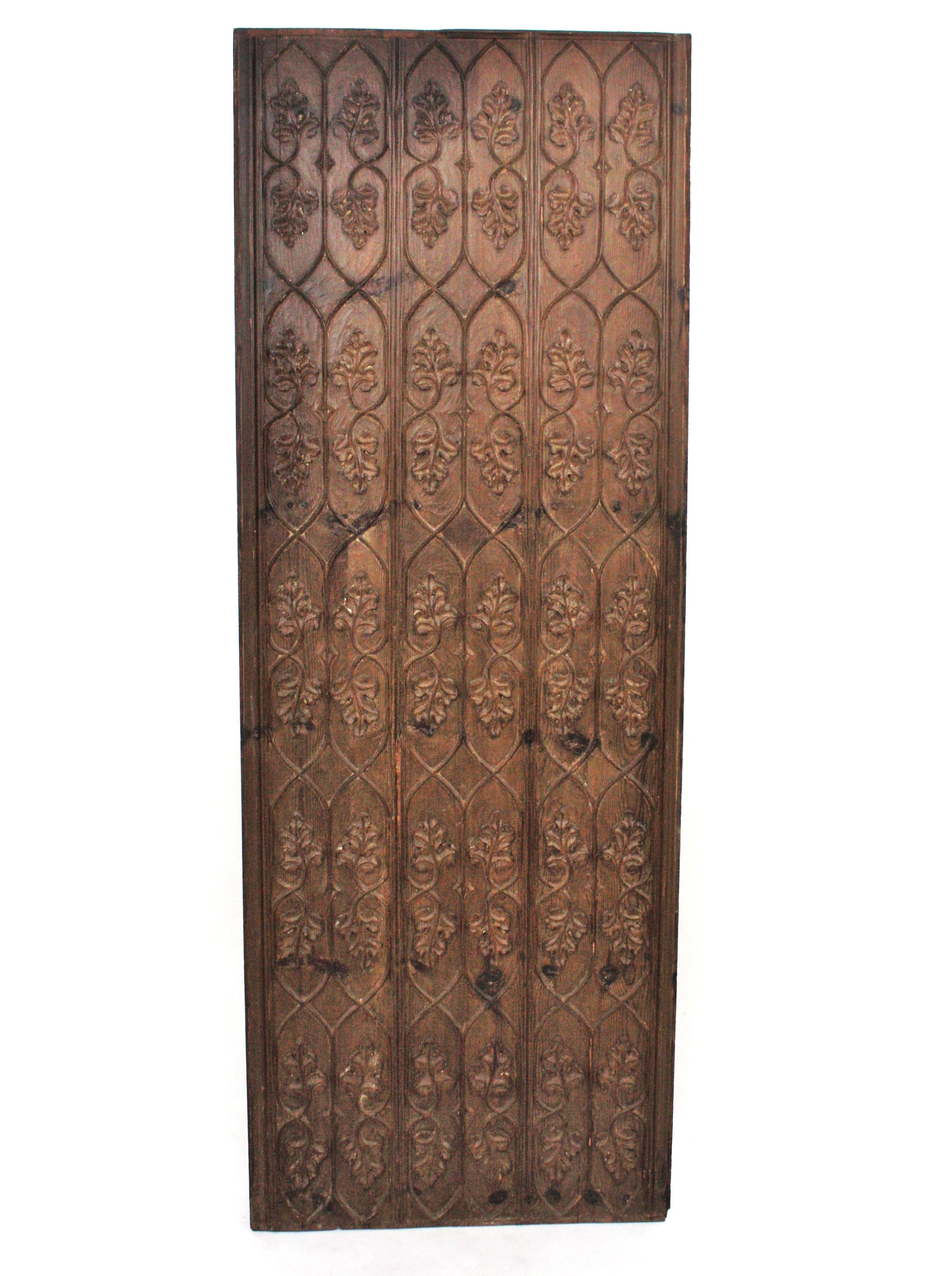 Neoclassical Revival Spanish Hand-Carved Walnut Wood Decorative Wall Panel with Foliage Motifs For Sale