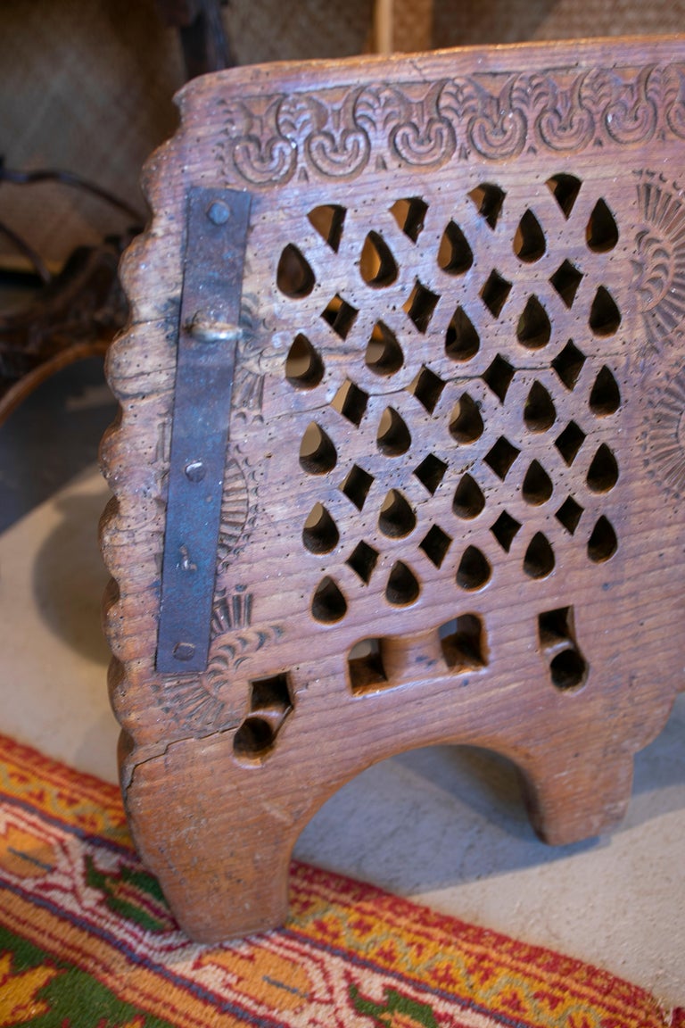 Spanish HandCarved Wooden Yoke for Two Animals with Openwork