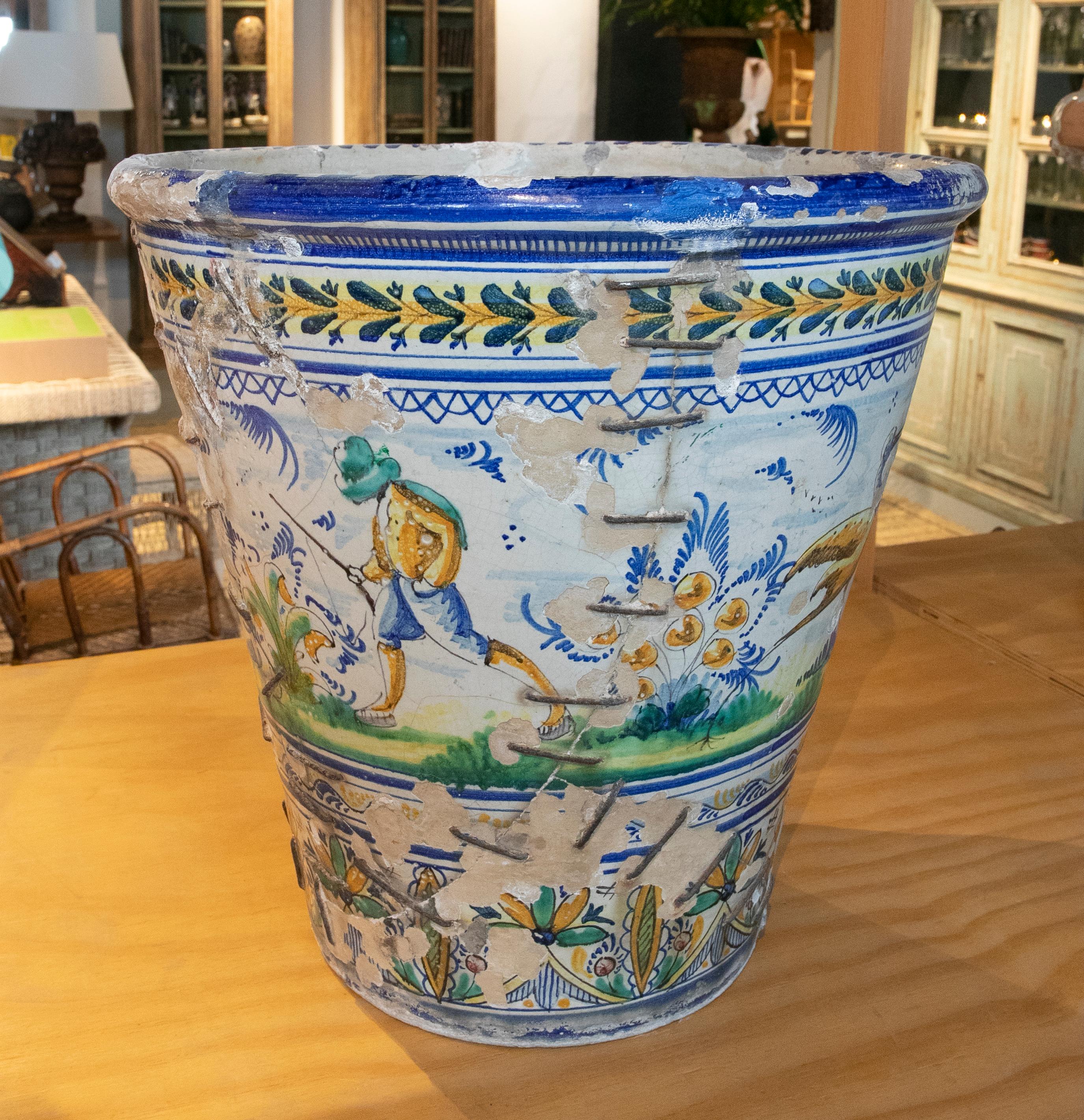 Spanish hand painted triana ceramic flowerpot.