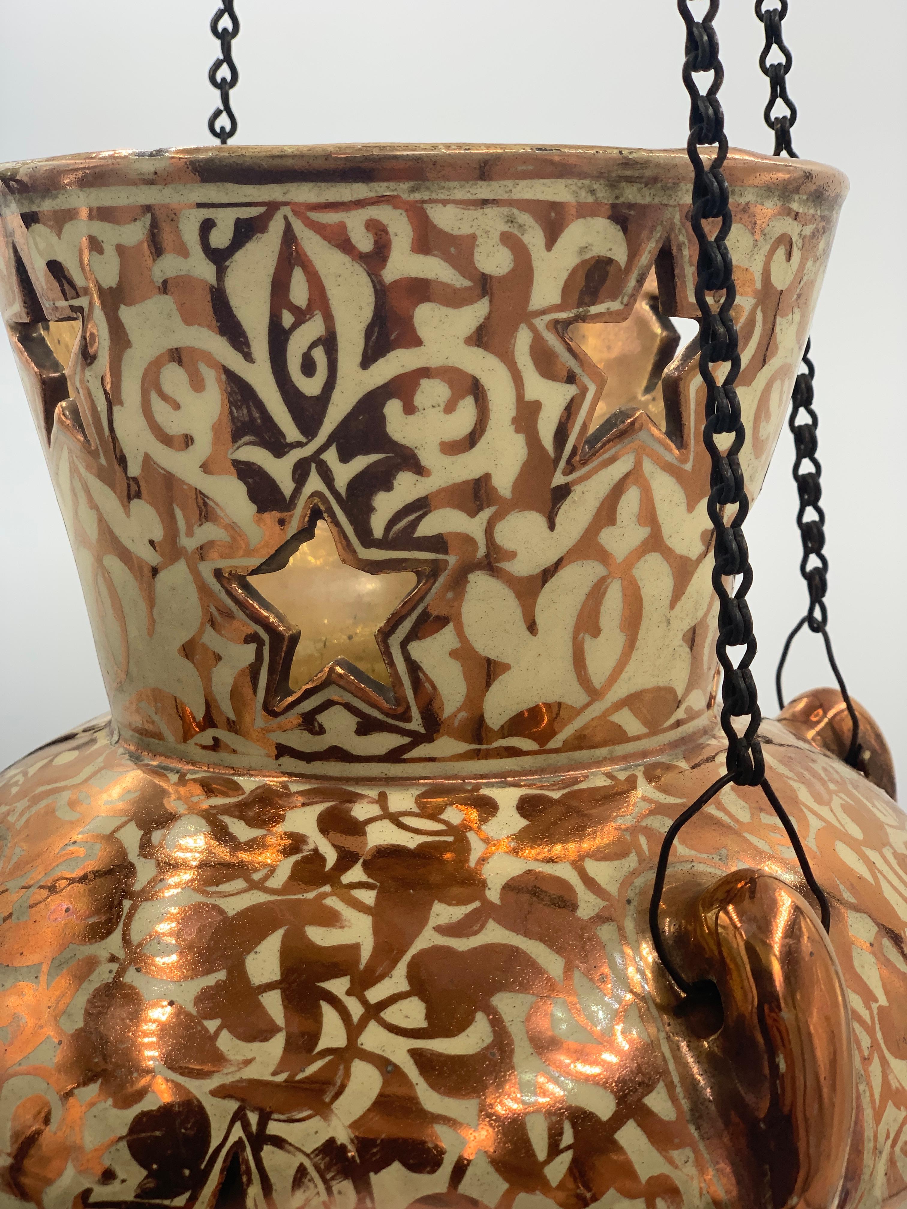 Rare Hispano Moresque Islamic Mosque lamp lustreware with stars decoration all around the lamp. 
 