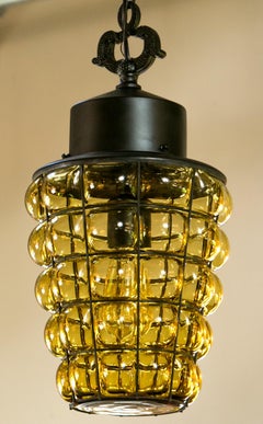 Spanische Bienenstock-Laterne mit Glaskäfig