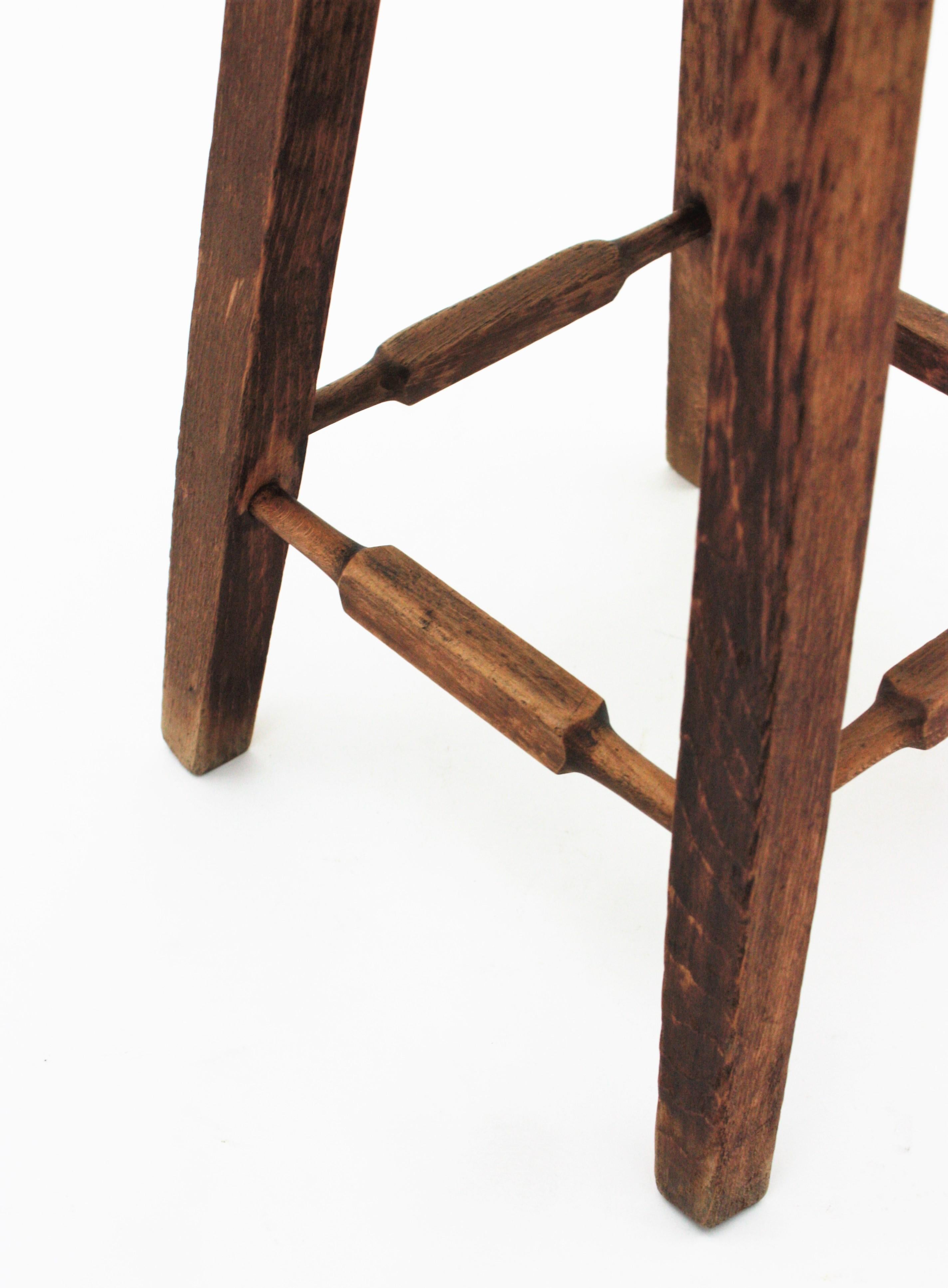 Spanish Industrial Stool in Oak Wood, 1940s For Sale 7