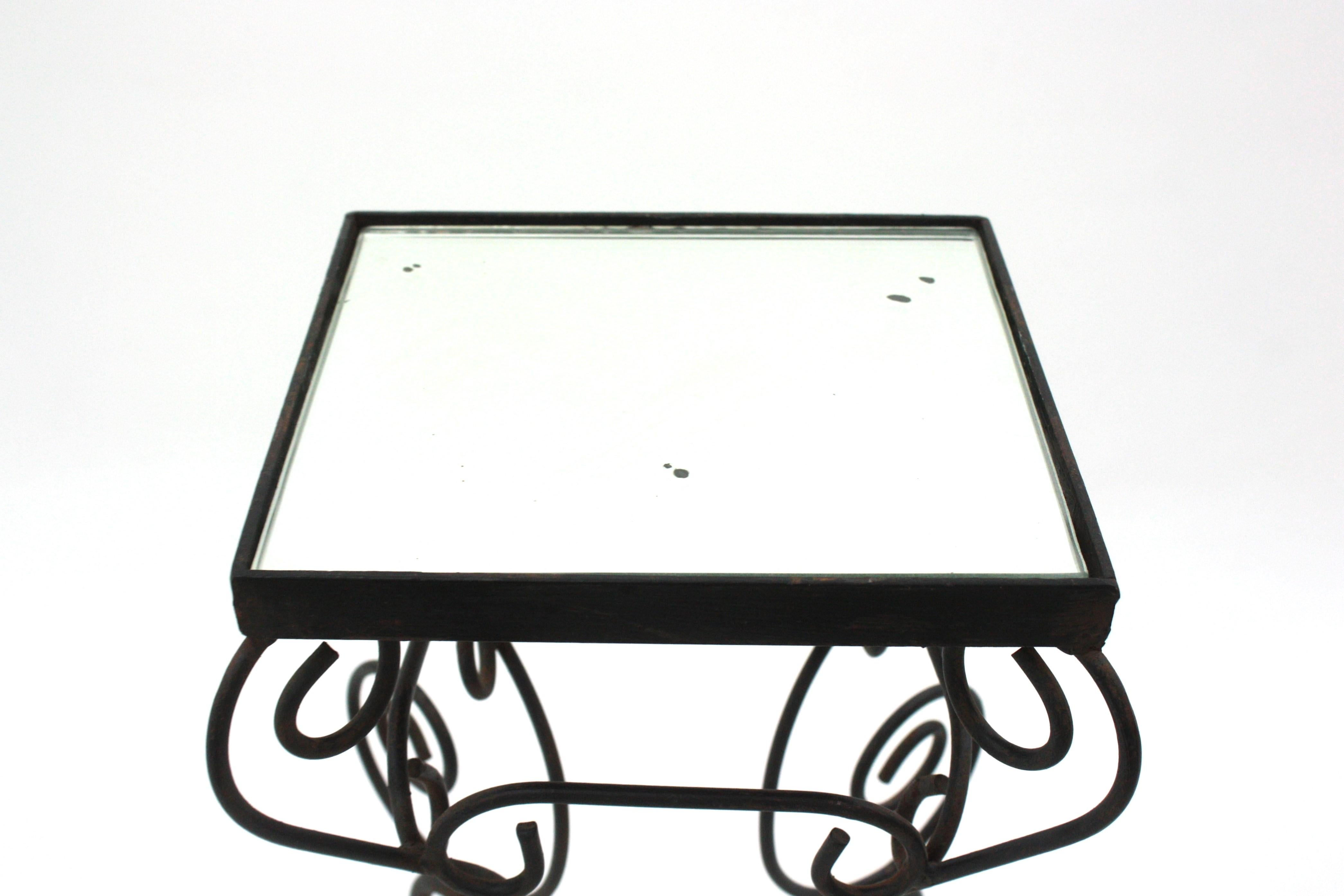 Spanish Iron and Brass Drinks Table or Side Table with Mirror Top, 1950s For Sale 4