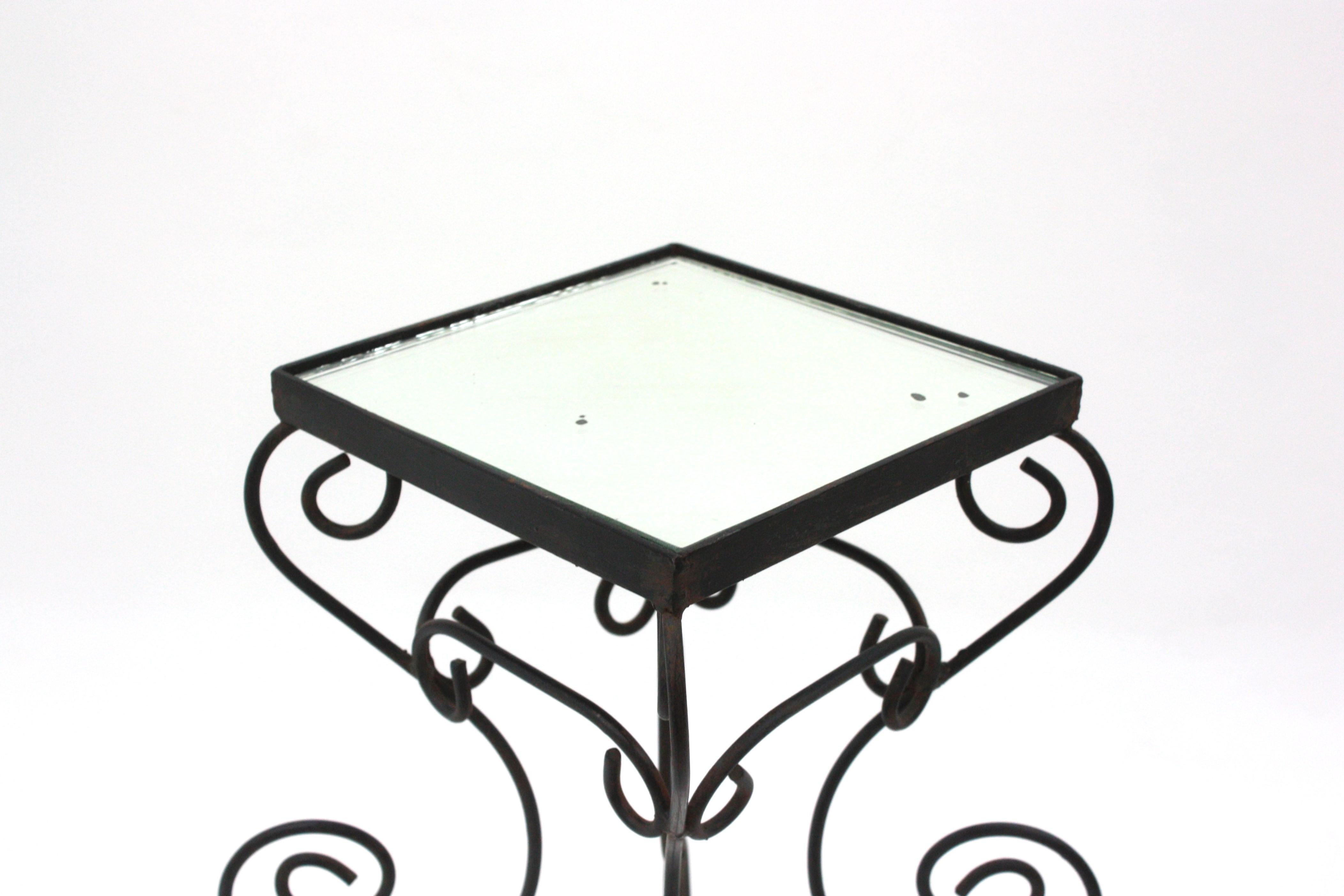 Spanish Iron and Brass Drinks Table or Side Table with Mirror Top, 1950s For Sale 6