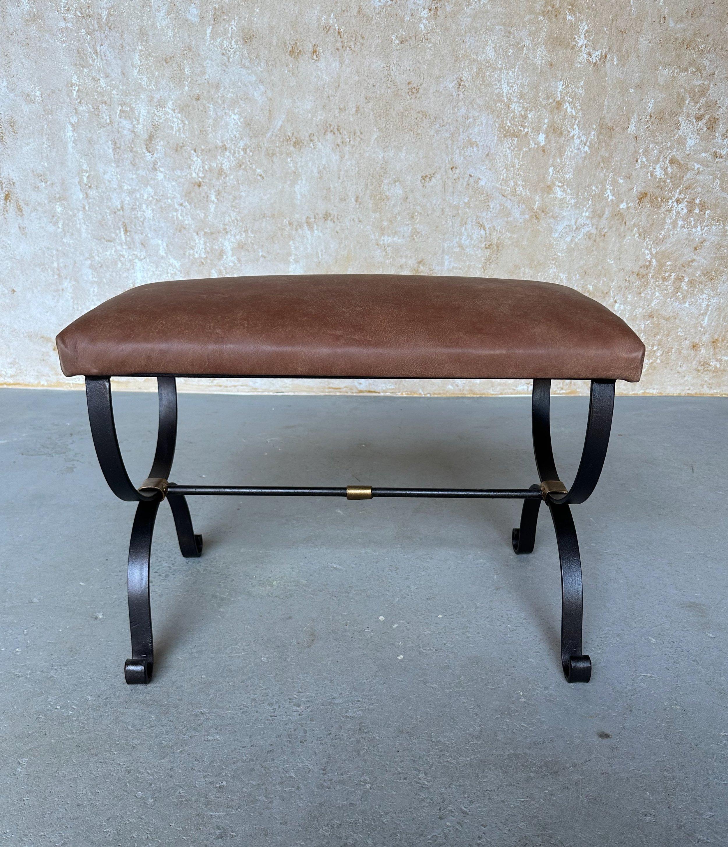 Spanish Iron Bench in Brown Leather For Sale 1