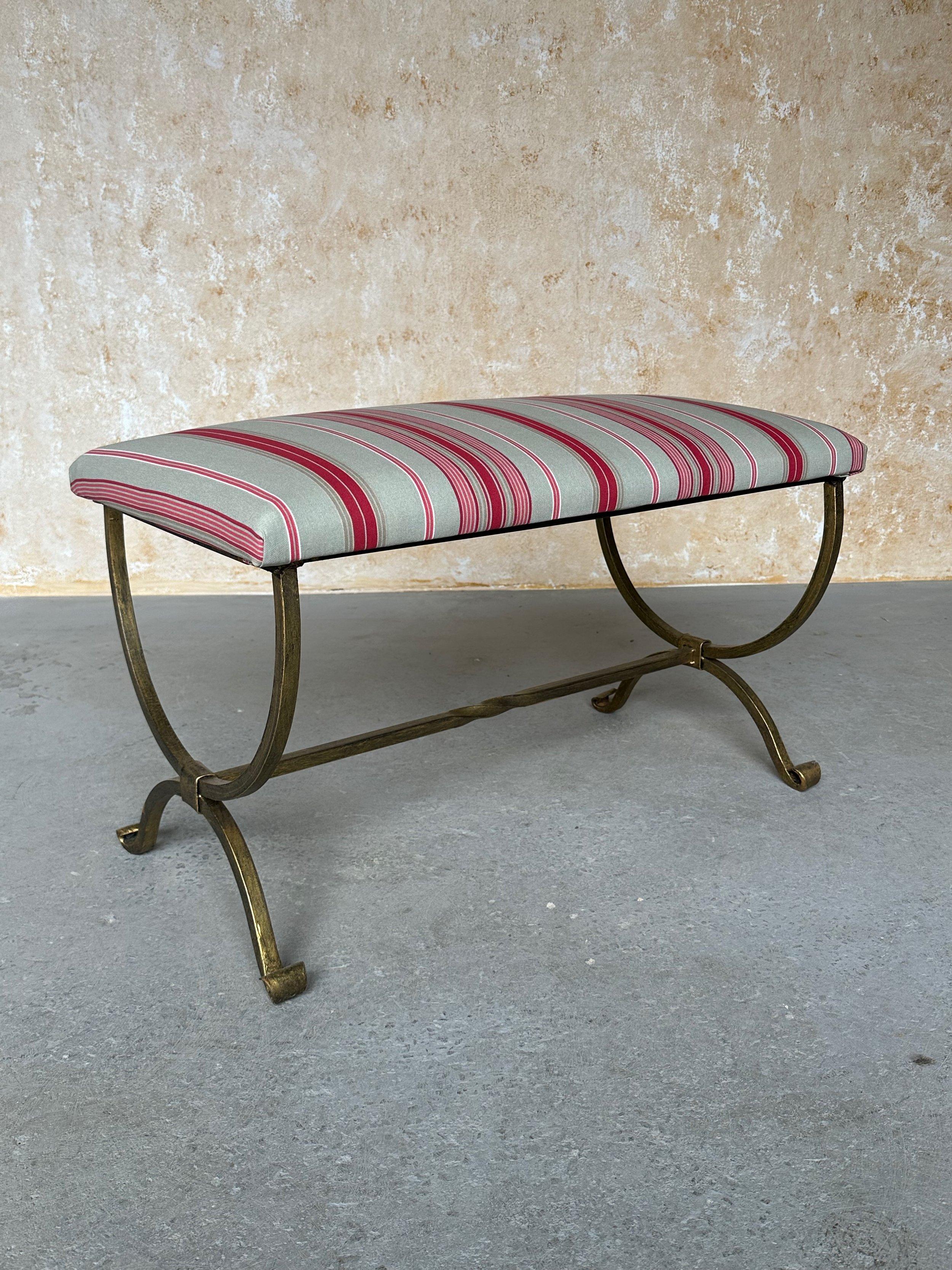 Spanish Iron Bench with Scrolled Legs For Sale 7
