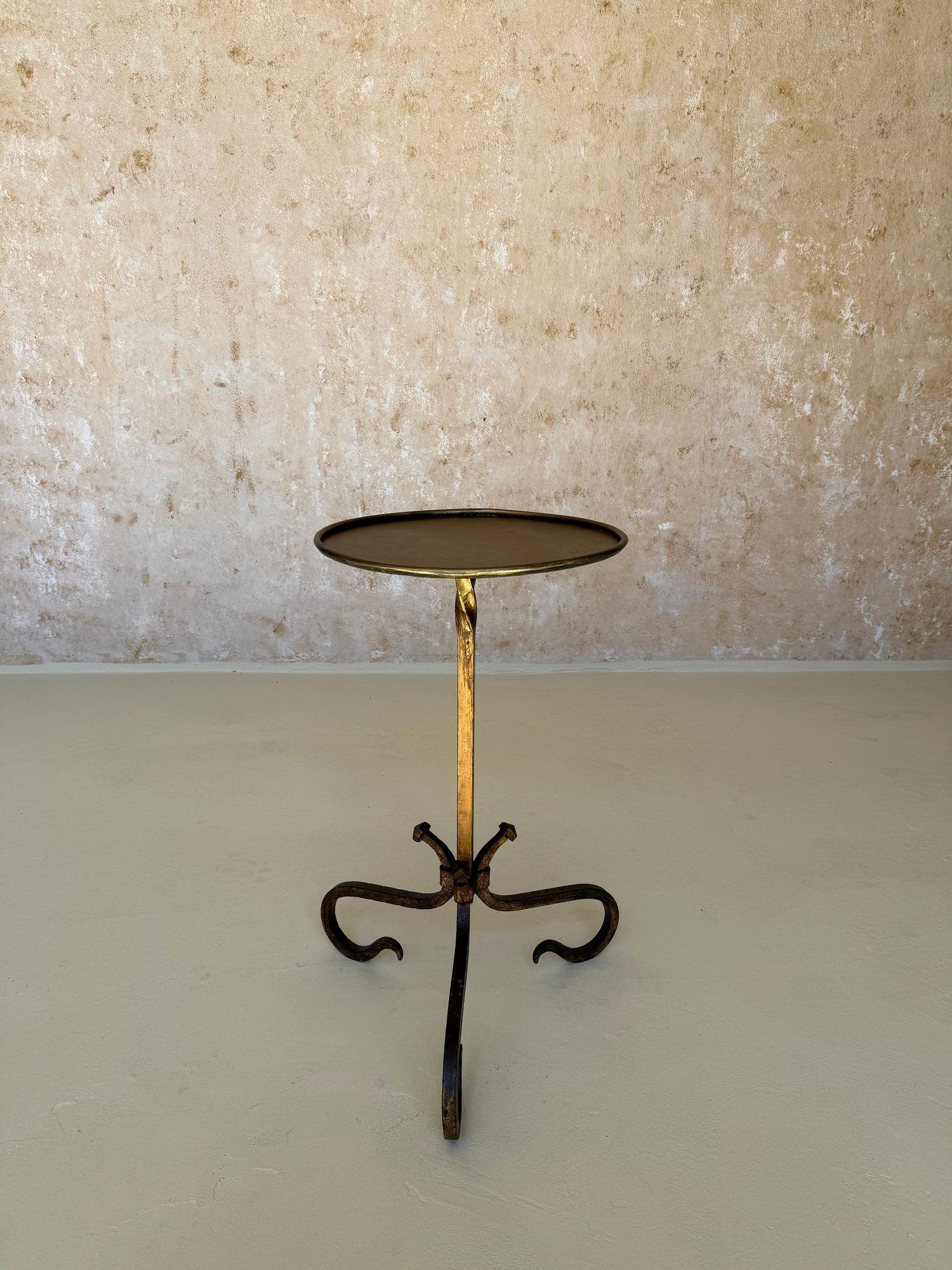 Spanish Iron Drinks Table on a Tripod Base with Scrolled Legs For Sale 2