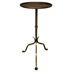 Mesa de Bebidas de Hierro Español con Vástago Puntiagudo