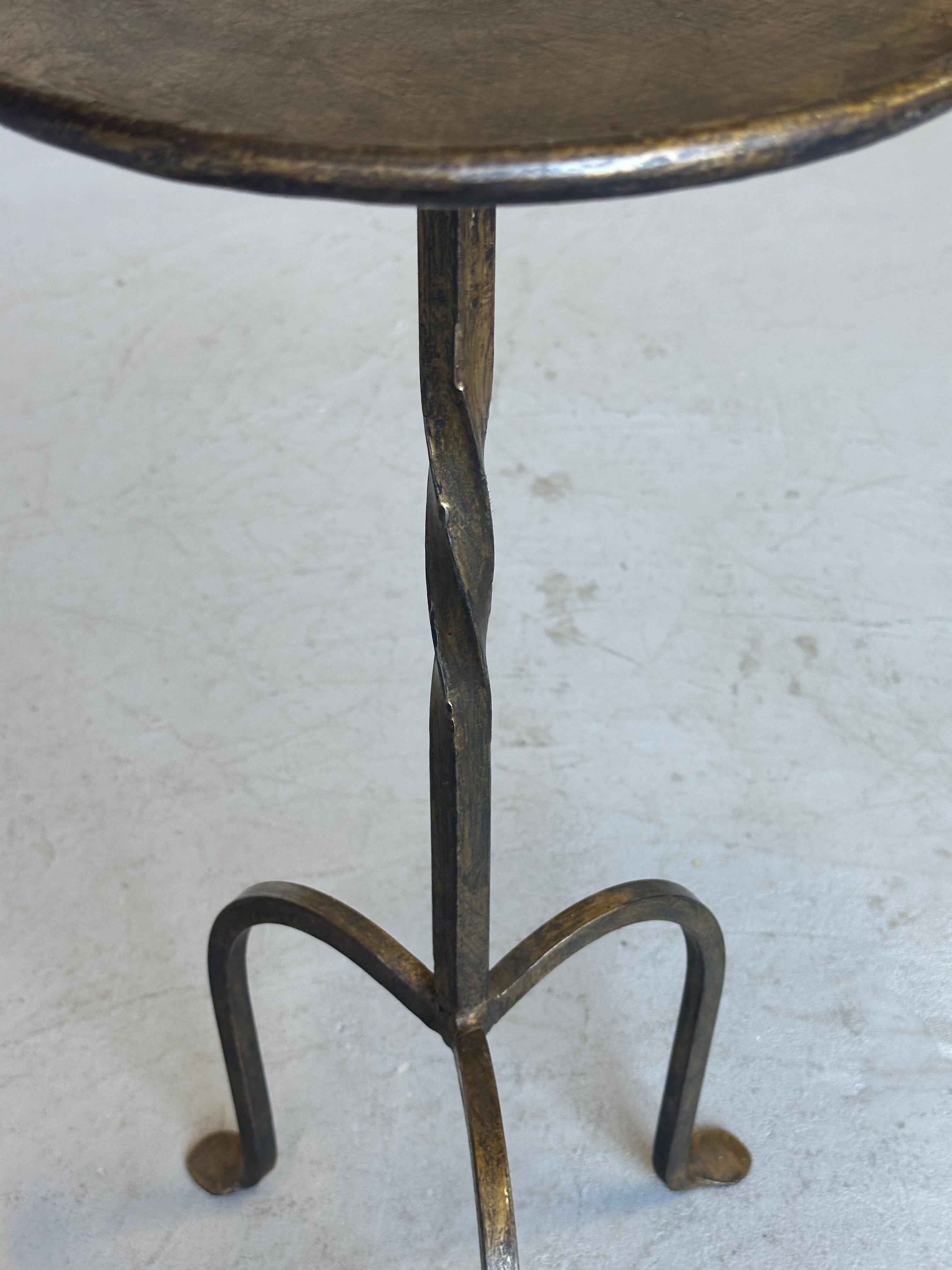 Spanish Iron Drinks Table with Tripod Base 3