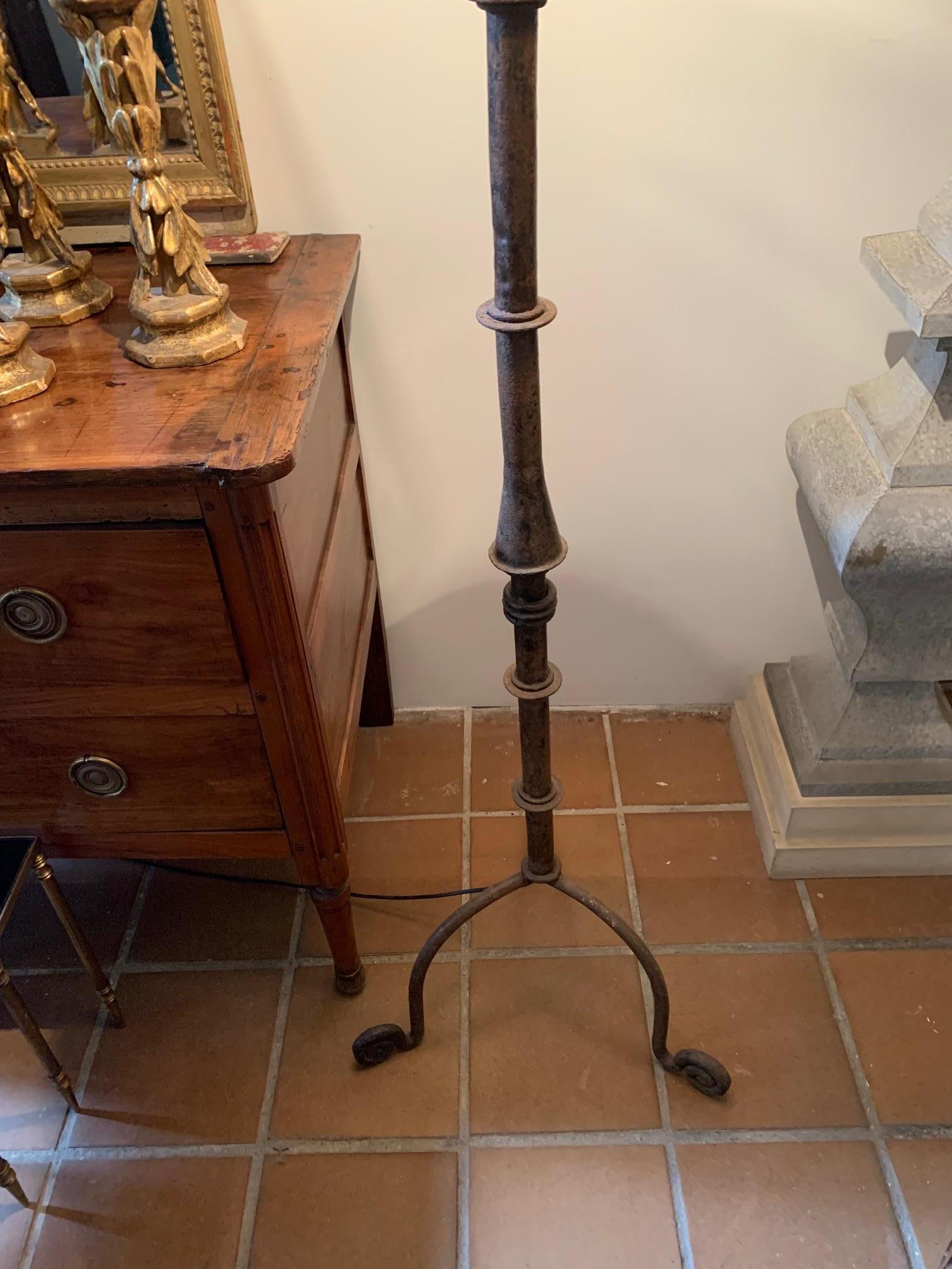 19th Century Spanish Iron Floor Lamp For Sale