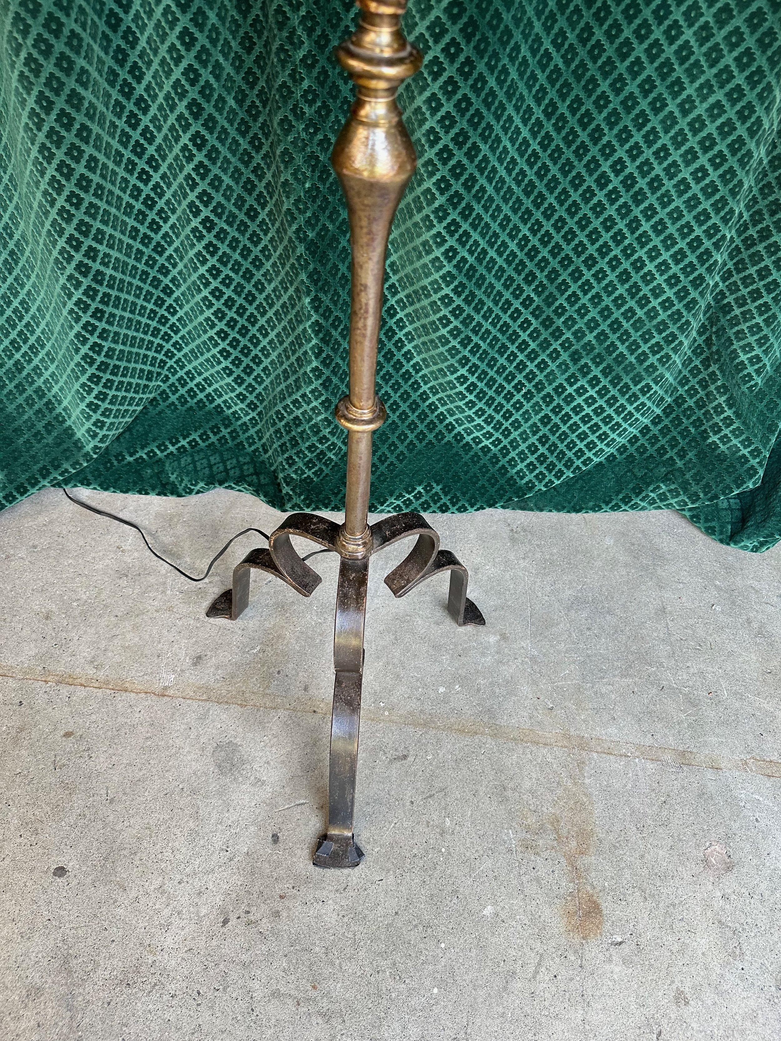 Spanish Iron Floor Lamp on an Elevated Tripod Base For Sale 3