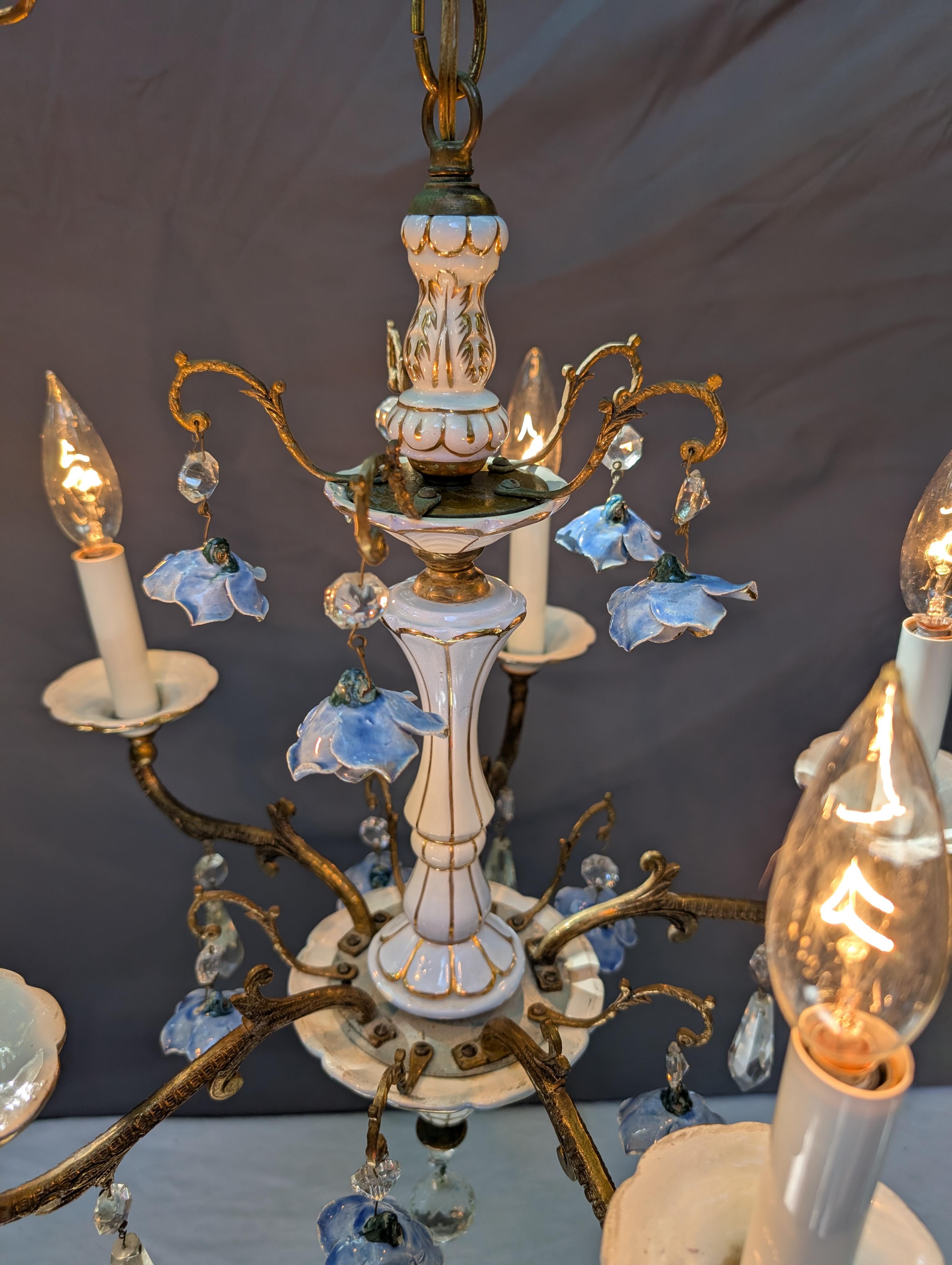 Spanish-Italian Porcelain Chandlier For Sale 1